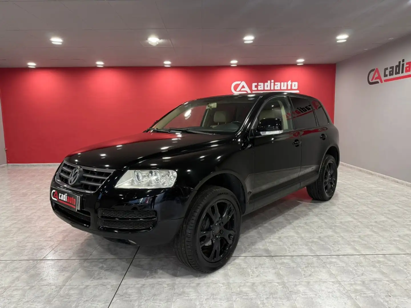 Volkswagen Touareg 3.2 V6 Tiptronic Negro - 1