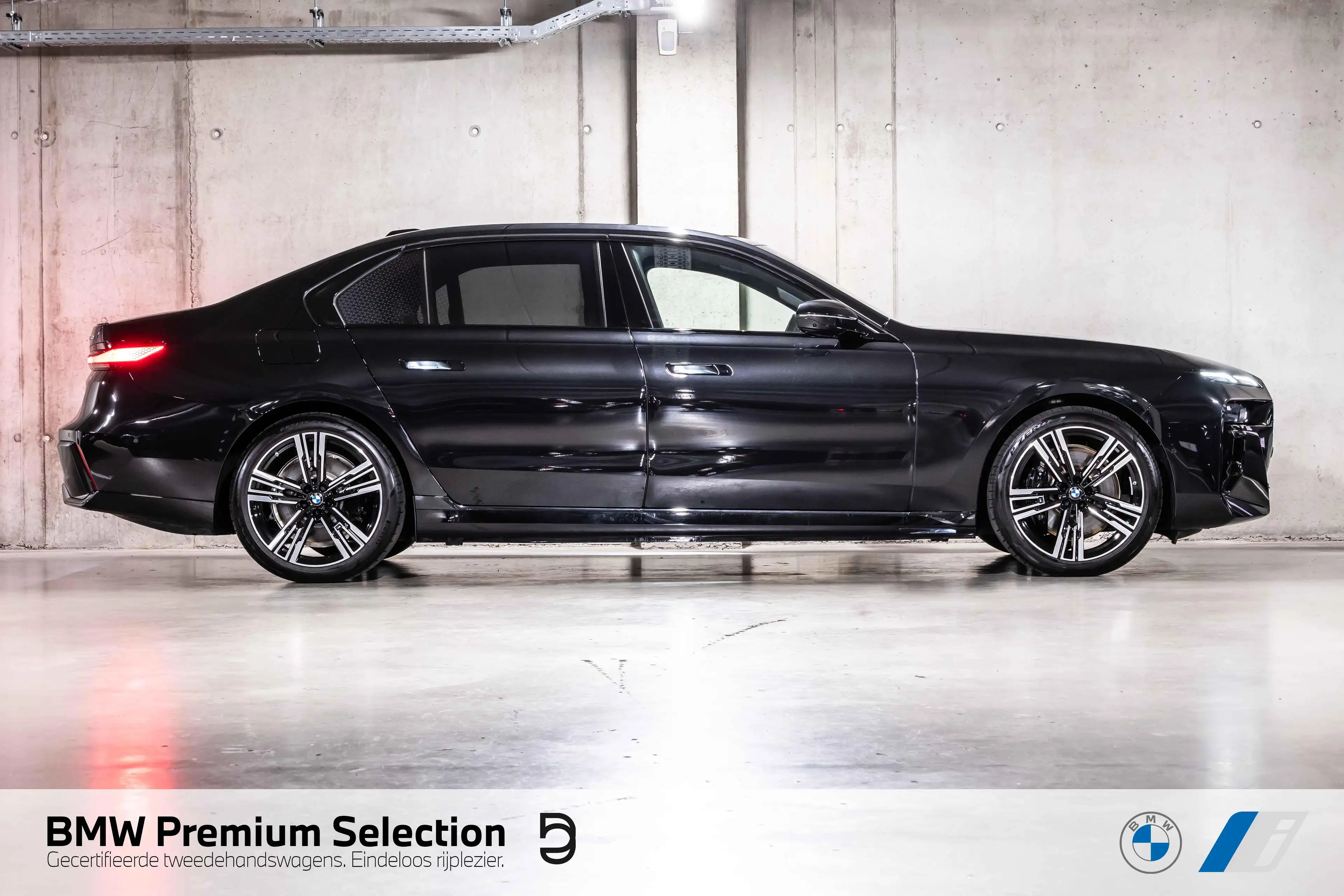 BMW i7 xDrive60 M Sport PRO GRAN LUSSO | EXECUTIVE LOUNGE — photo 3