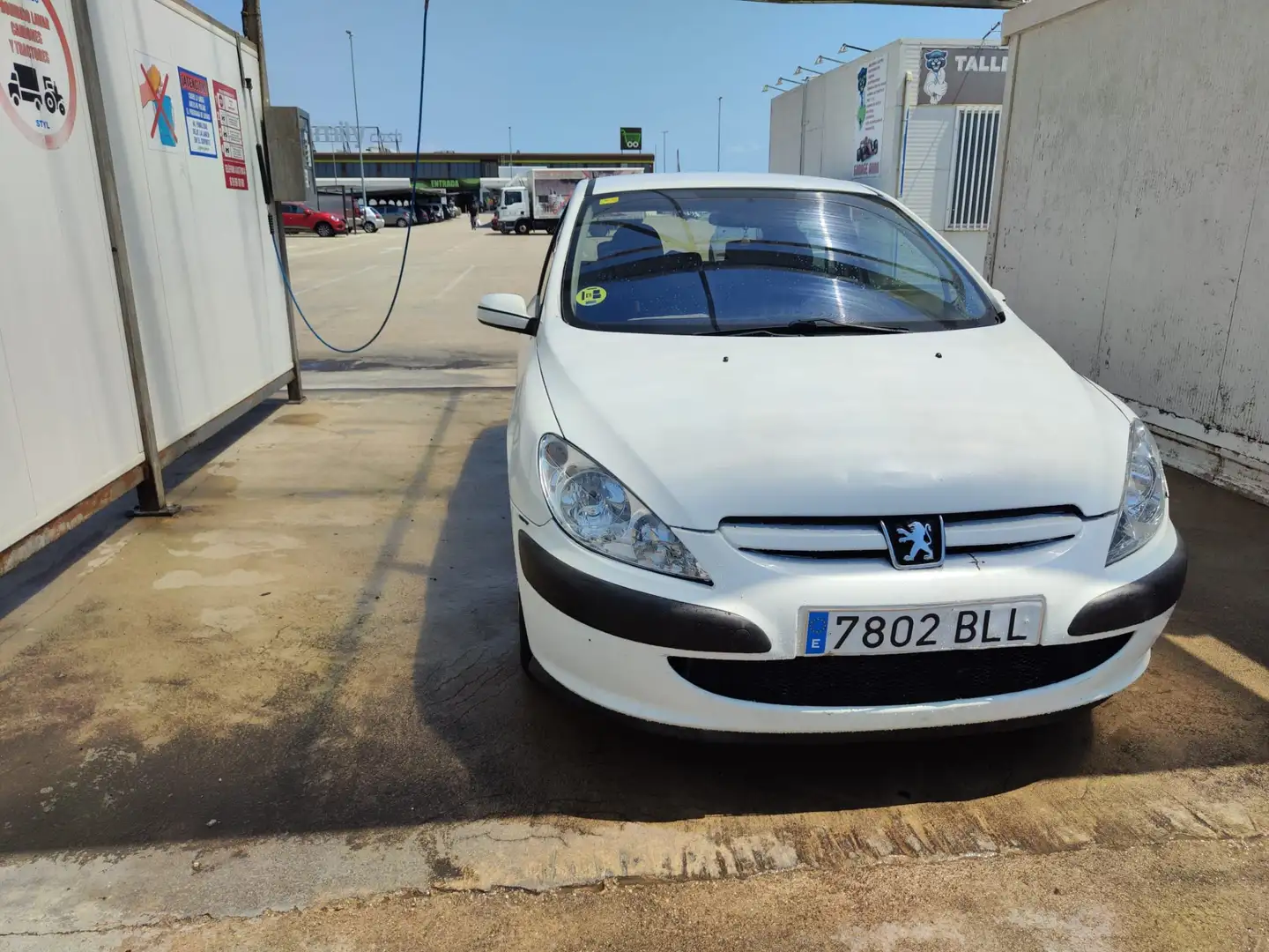 Peugeot 307 307 1.6i XR XR Blanco - 1