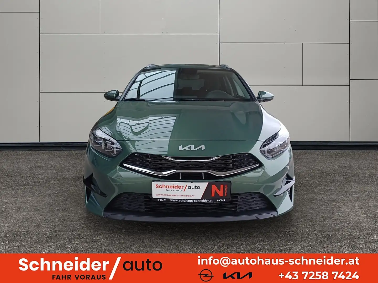 Kia Ceed SW / cee'd SW ceed SW 1,5 TGDI Silber mit Style Paket P2 Grün - 2