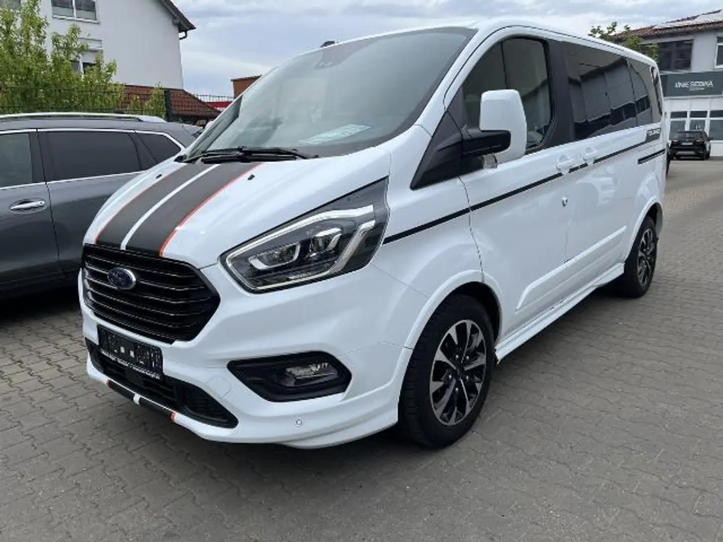 Ford Tourneo Custom 2.0 TDCi 320 L1 Sport - Navi - AHK - 8-fach Weiß - 1