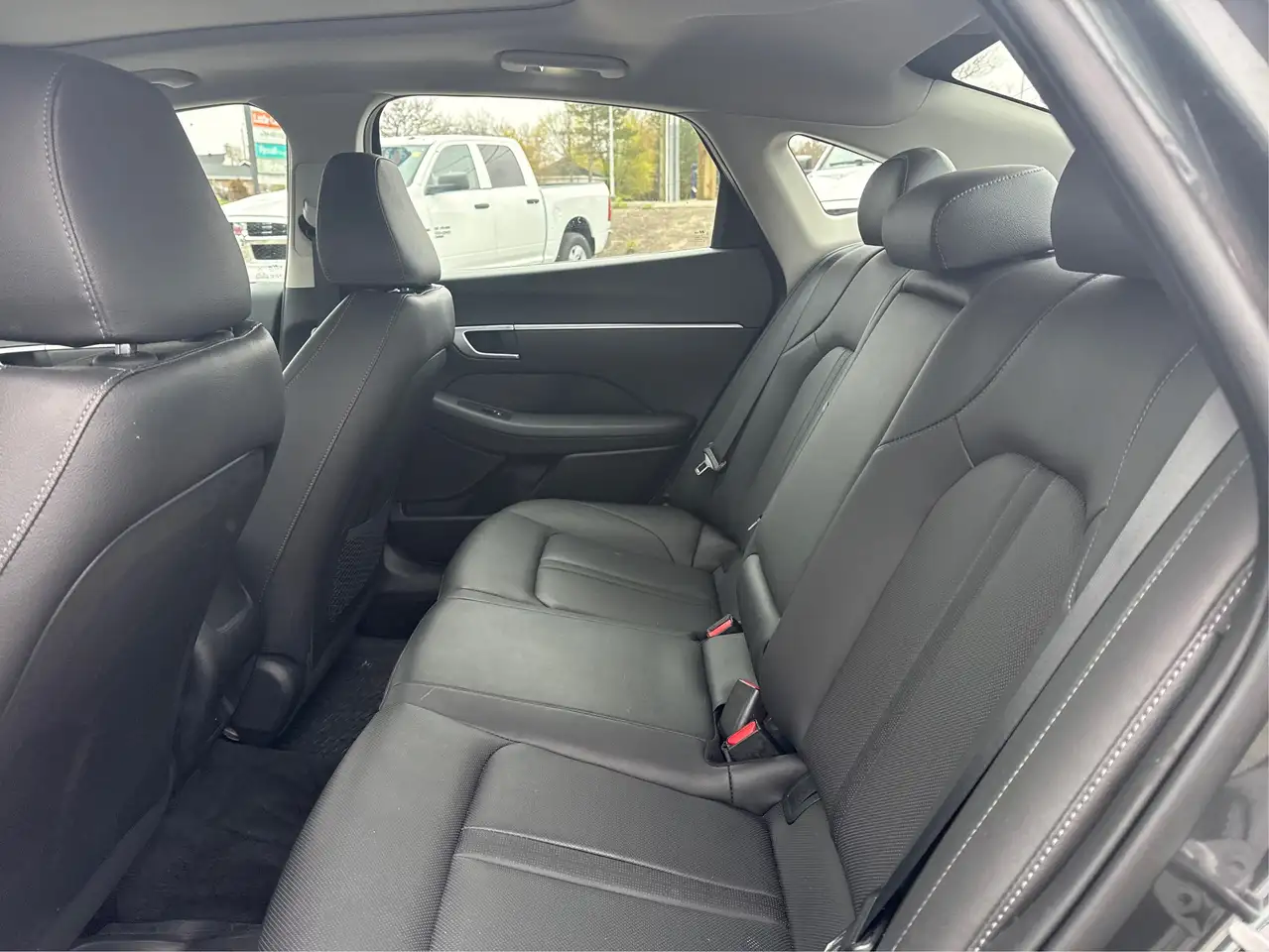 Hyundai SONATA снимка Hyundai SONATA