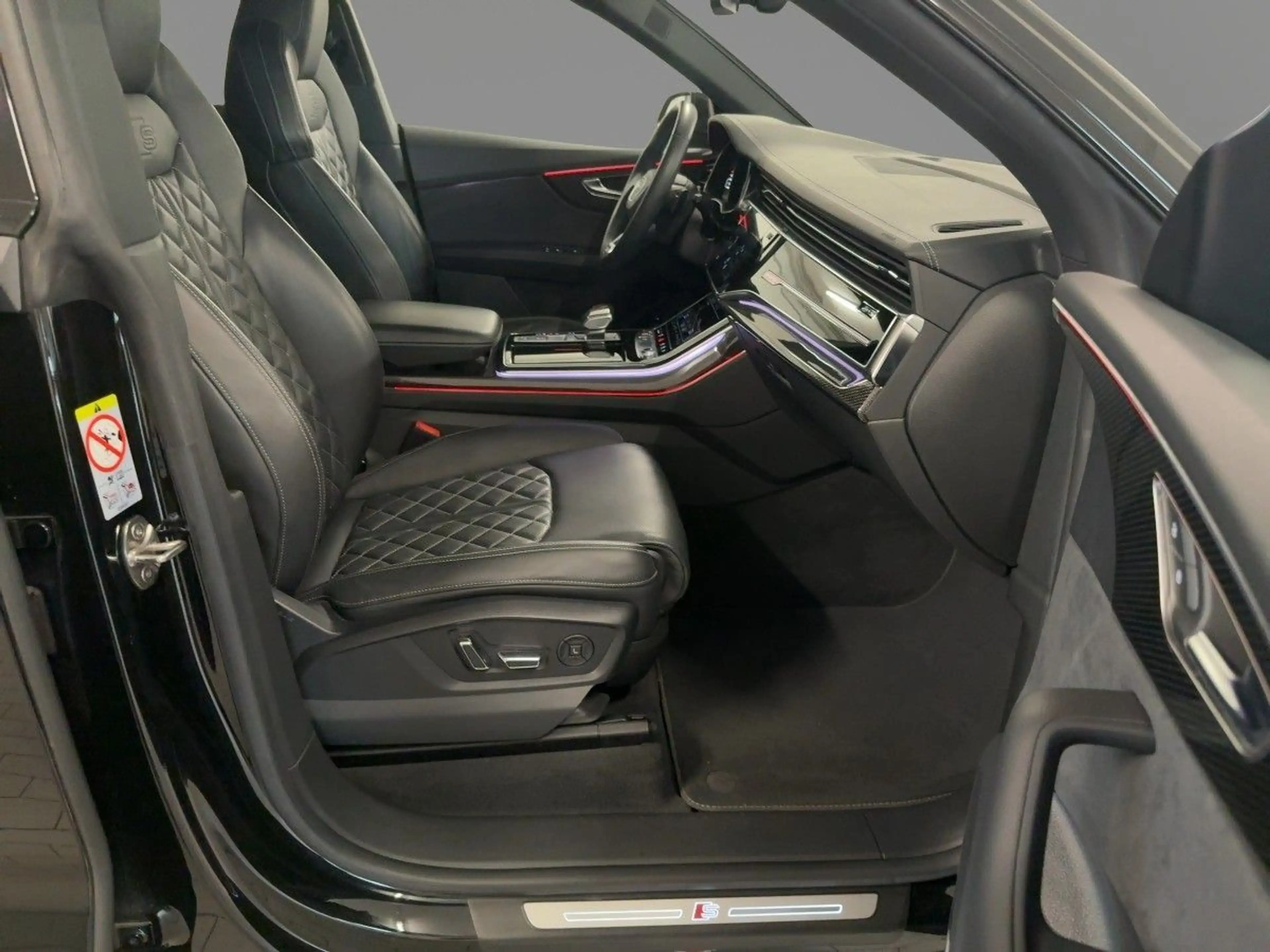 Audi SQ8 TFSI tiptr. STDHZG MATRIX RFK VIRTUAL B&O — photo 10