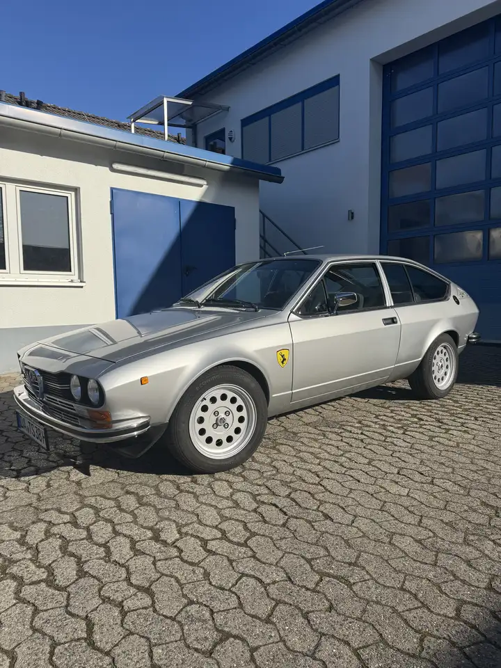 Alfa Romeo Alfetta GTV, foto 11
