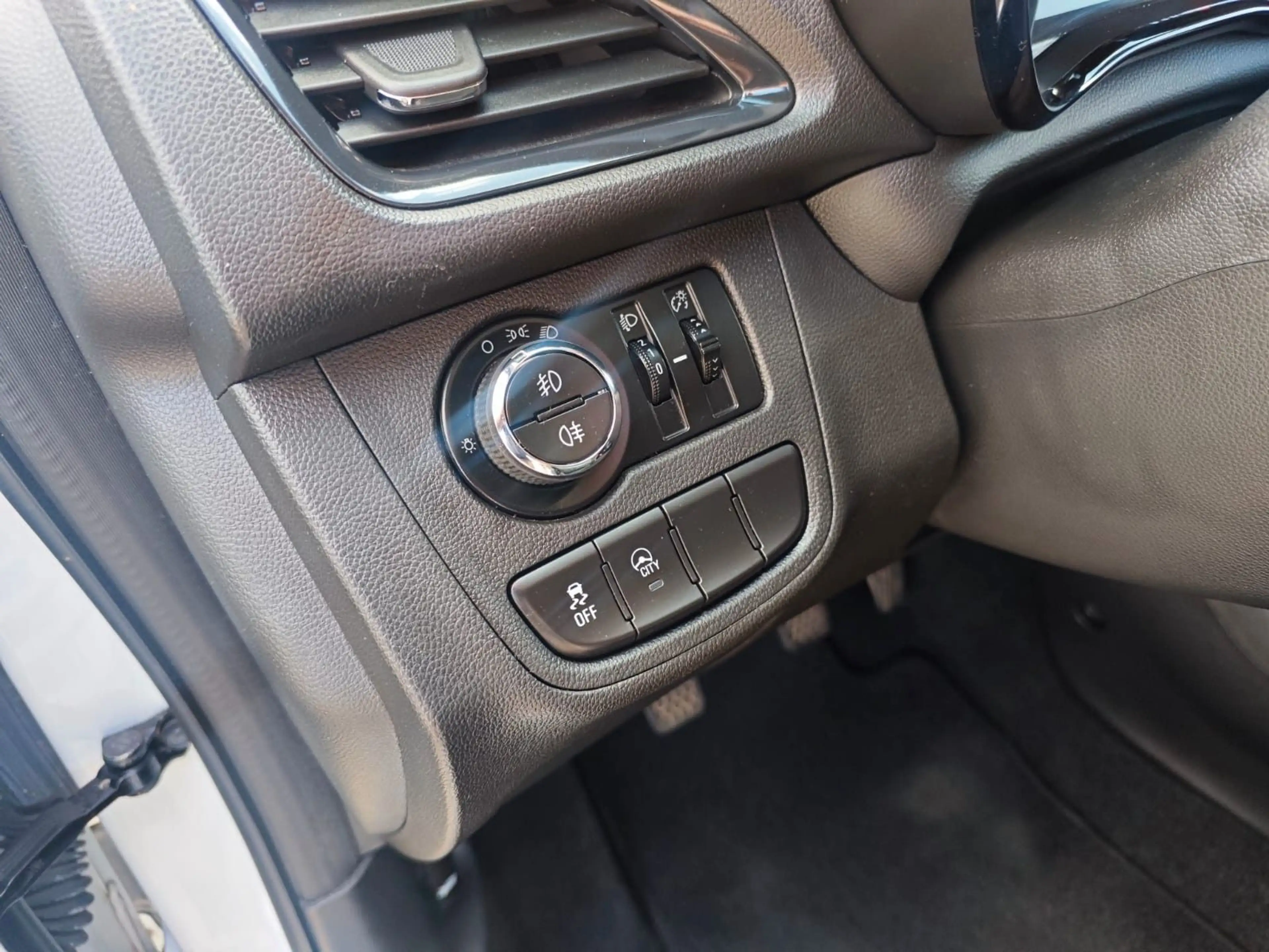 Opel Karl Rocks DAB Sitzhzg Alu 8fach MFL Lederlenkr — photo 14
