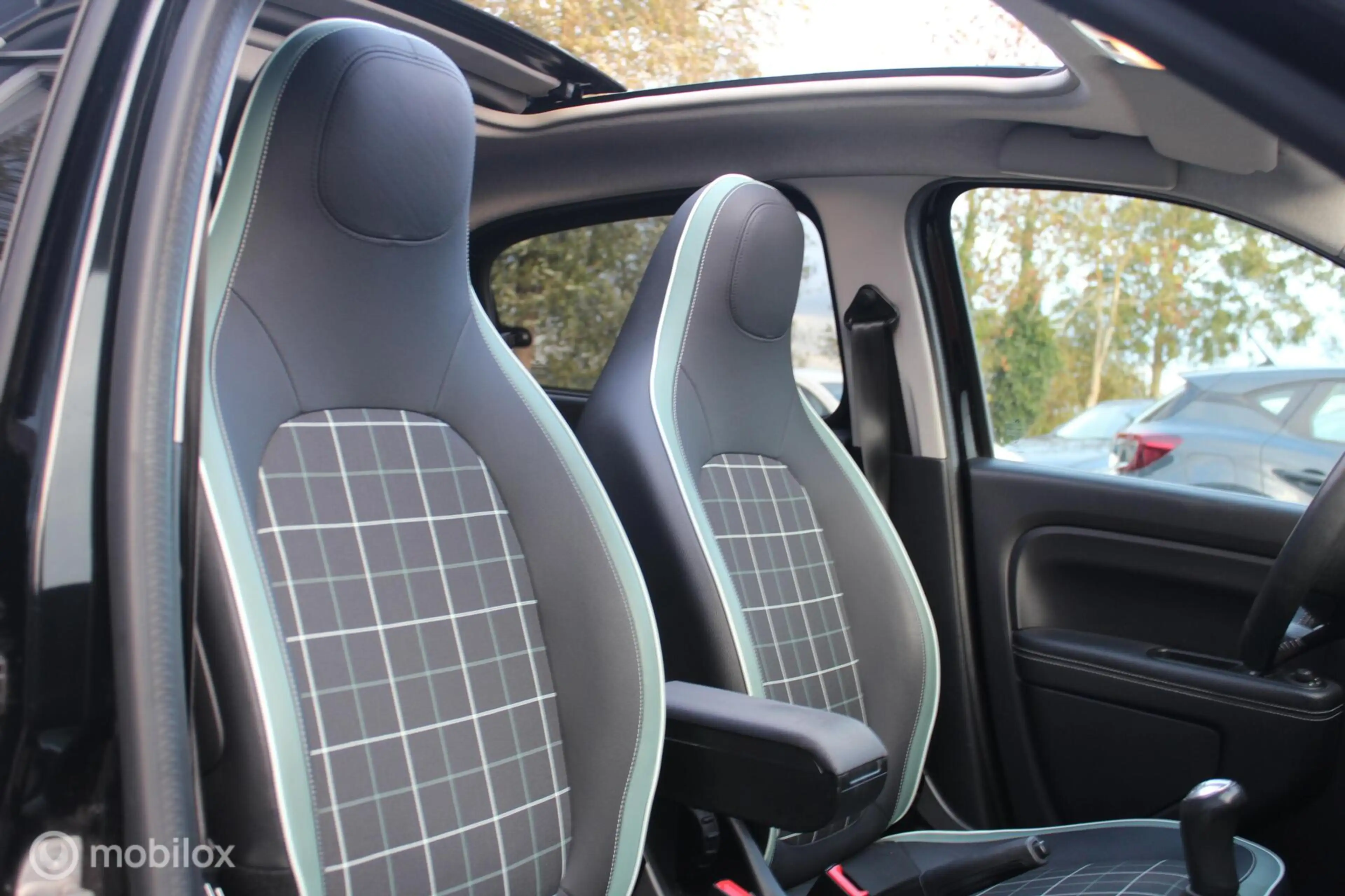 Renault Twingo 1.0 SCe LaParisienne Cabrio/Climate/Stoelverw — photo 14