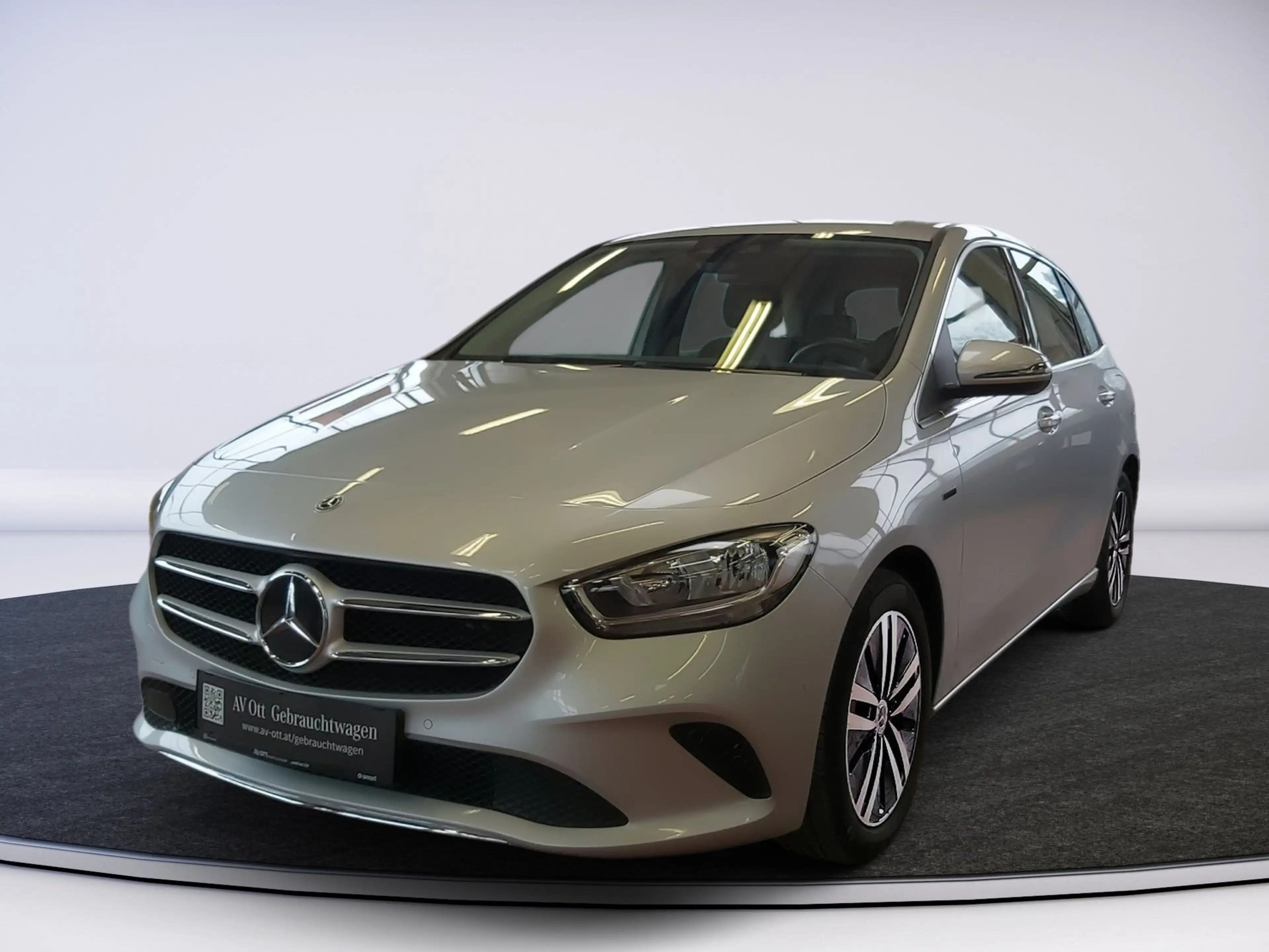 Mercedes-Benz B 250 e Progressive AHV — photo 3