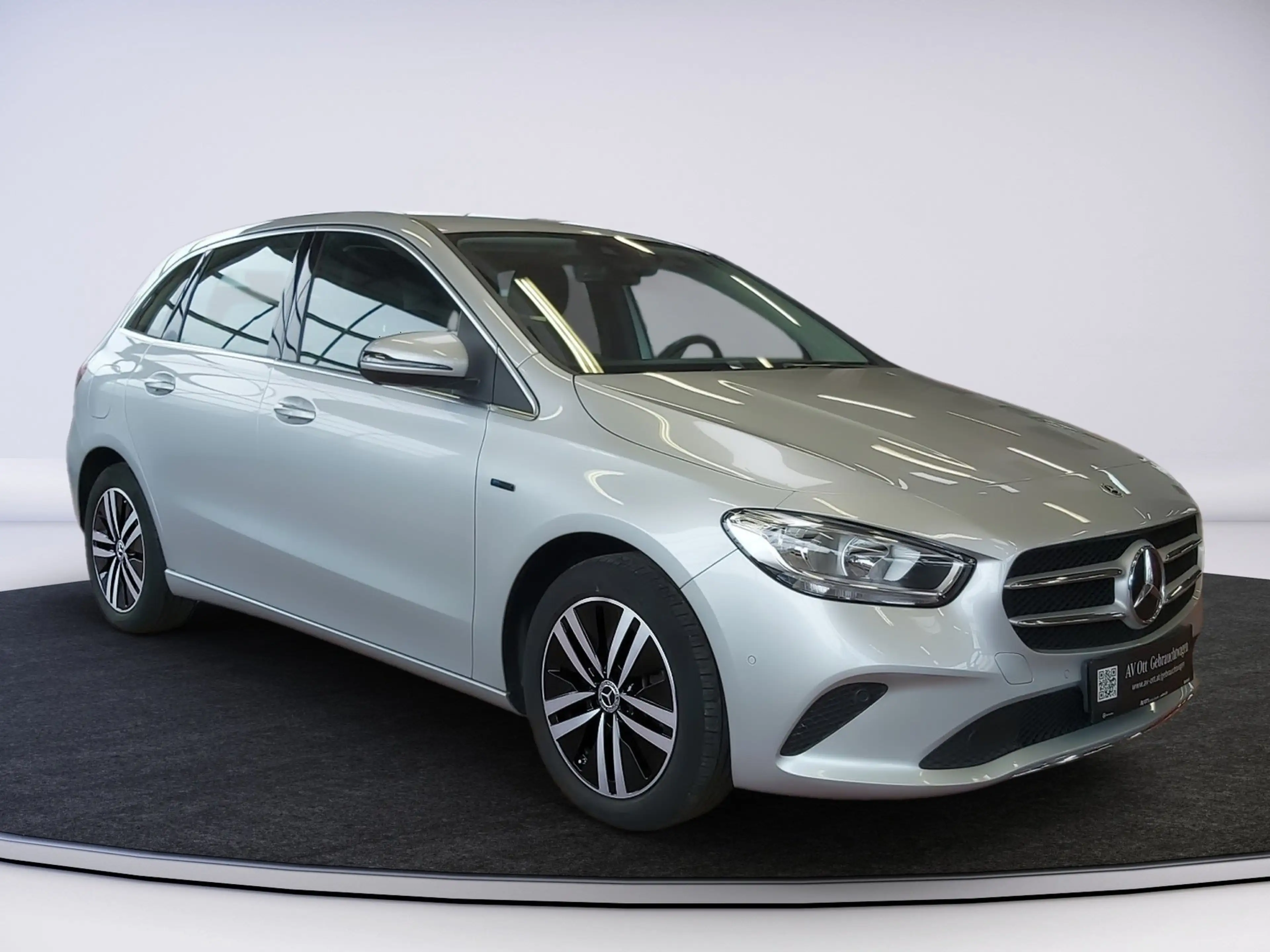Mercedes-Benz B 250 e Progressive AHV — photo 7