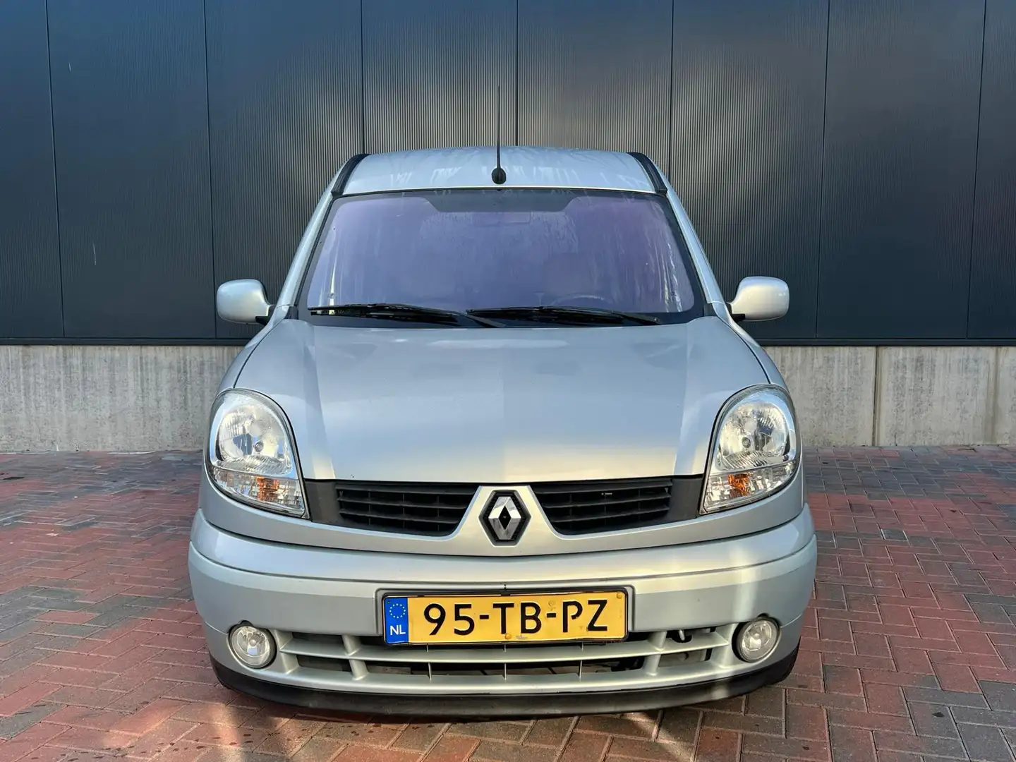 Renault Kangoo 1.6-16V Privilège * Airco * Automaat * Grau - 2