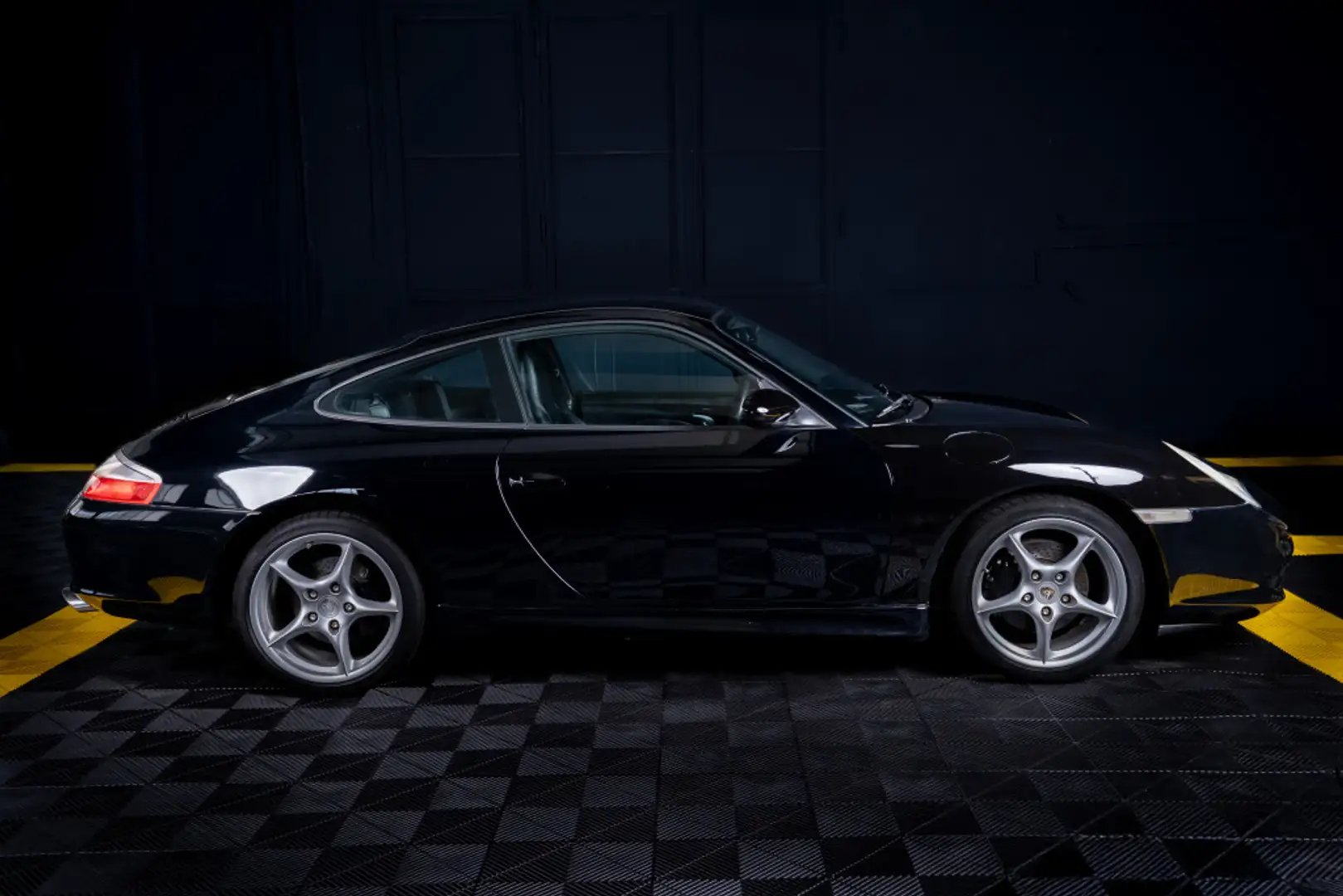 Porsche 911 Carrera Coupe | 3.6l l 1.Hand Noir - 2