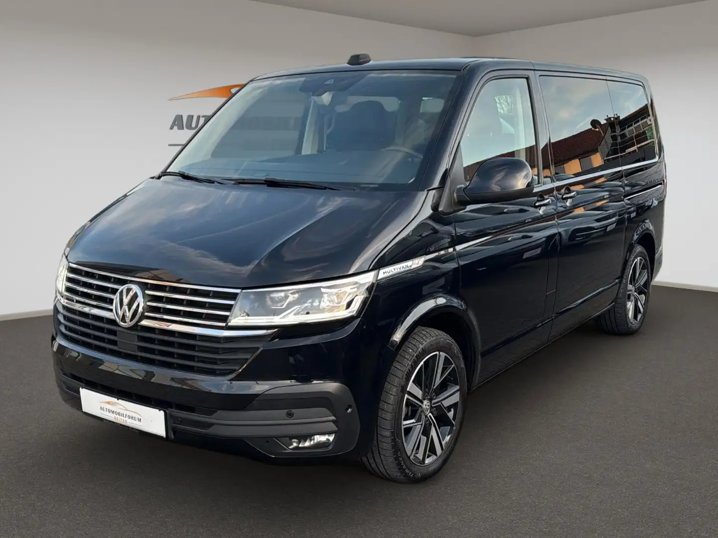 Volkswagen T6 Multivan T6.1 Multivan Highline 4 Motion Stand AHK Schwarz - 1