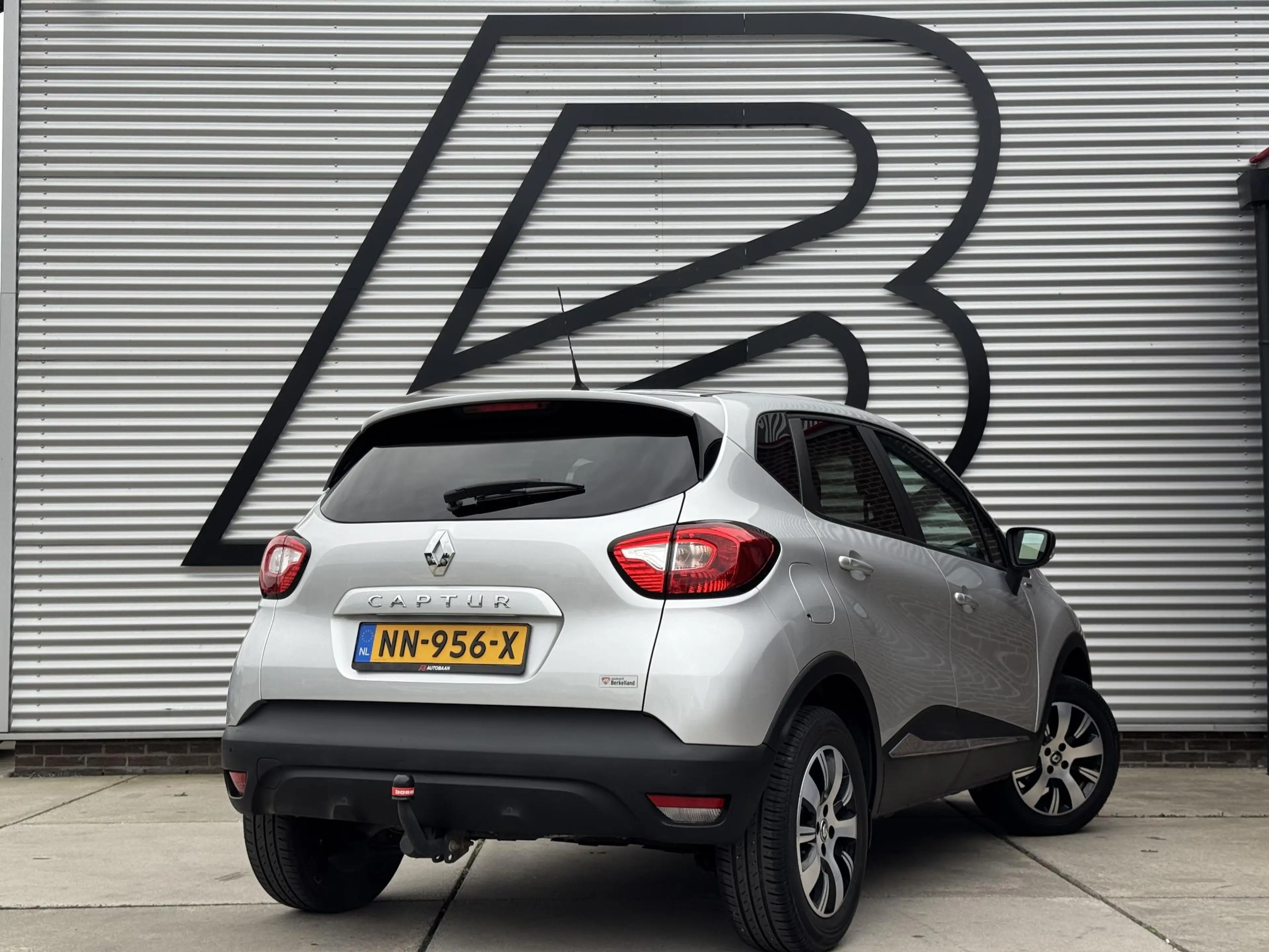 Renault Captur 0.9 TCe Limited 1e Eigenaar|Navi|Trekhaak|Airco|Cr — photo 3