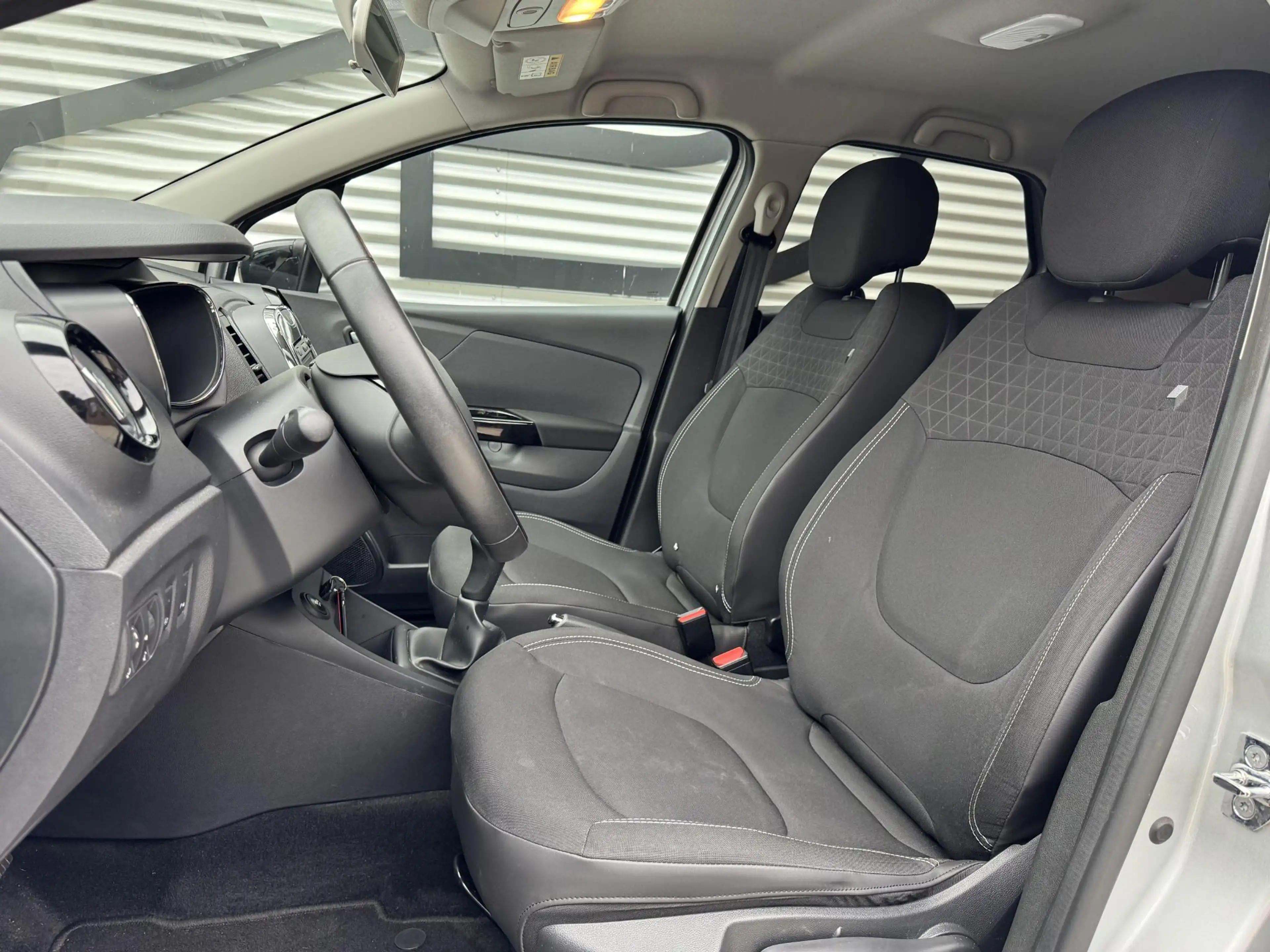 Renault Captur 0.9 TCe Limited 1e Eigenaar|Navi|Trekhaak|Airco|Cr — photo 4