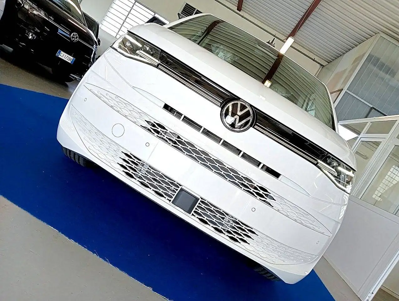 Volkswagen T7 Multivan 2026 — фото 18