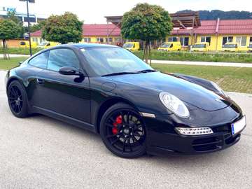 Porsche 911 Carrera S // Vollleder // Schalter