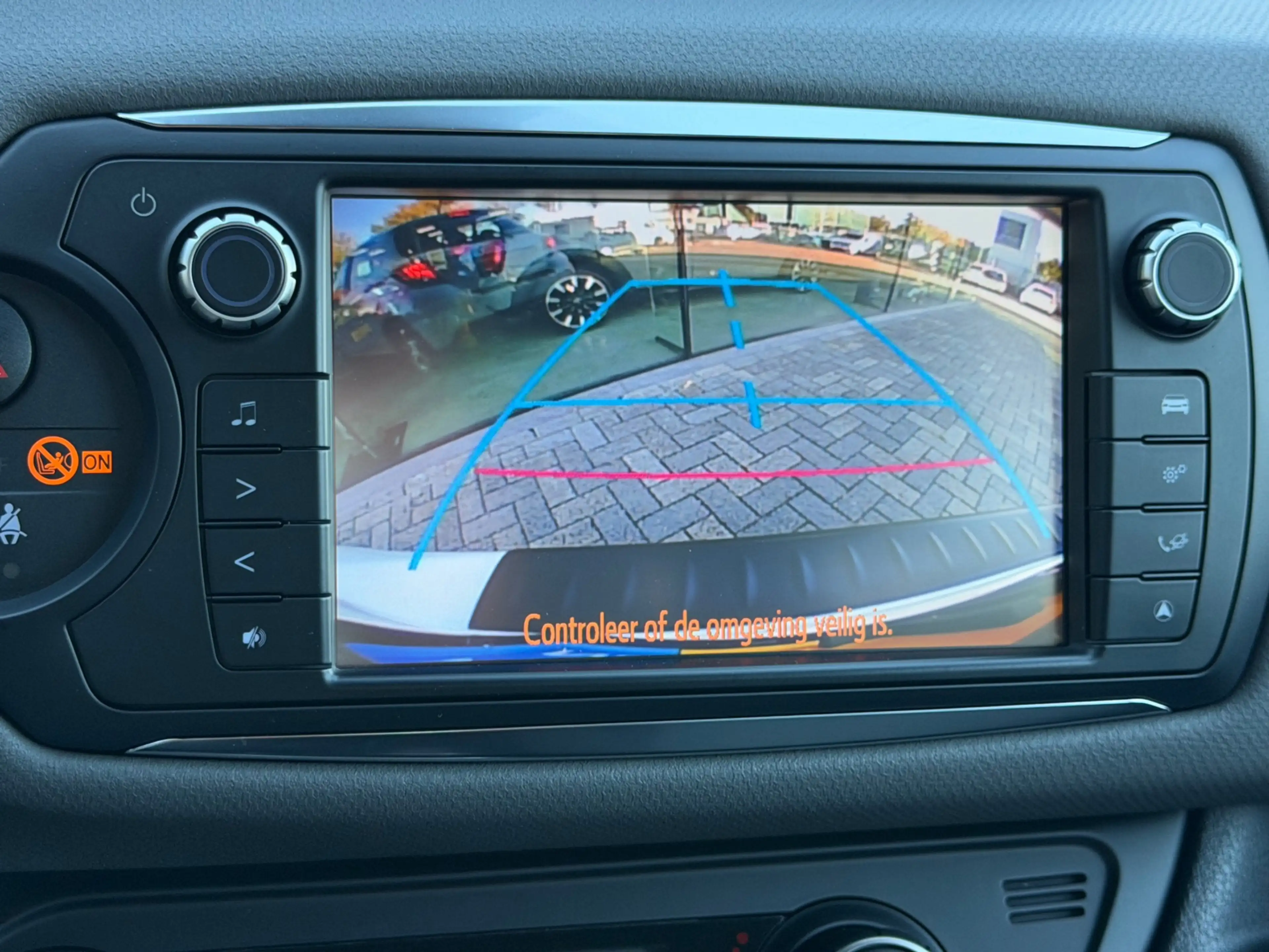 Toyota Yaris 1.5 Hybrid automaat, NAP, Navi, Camera, Climate — photo 15