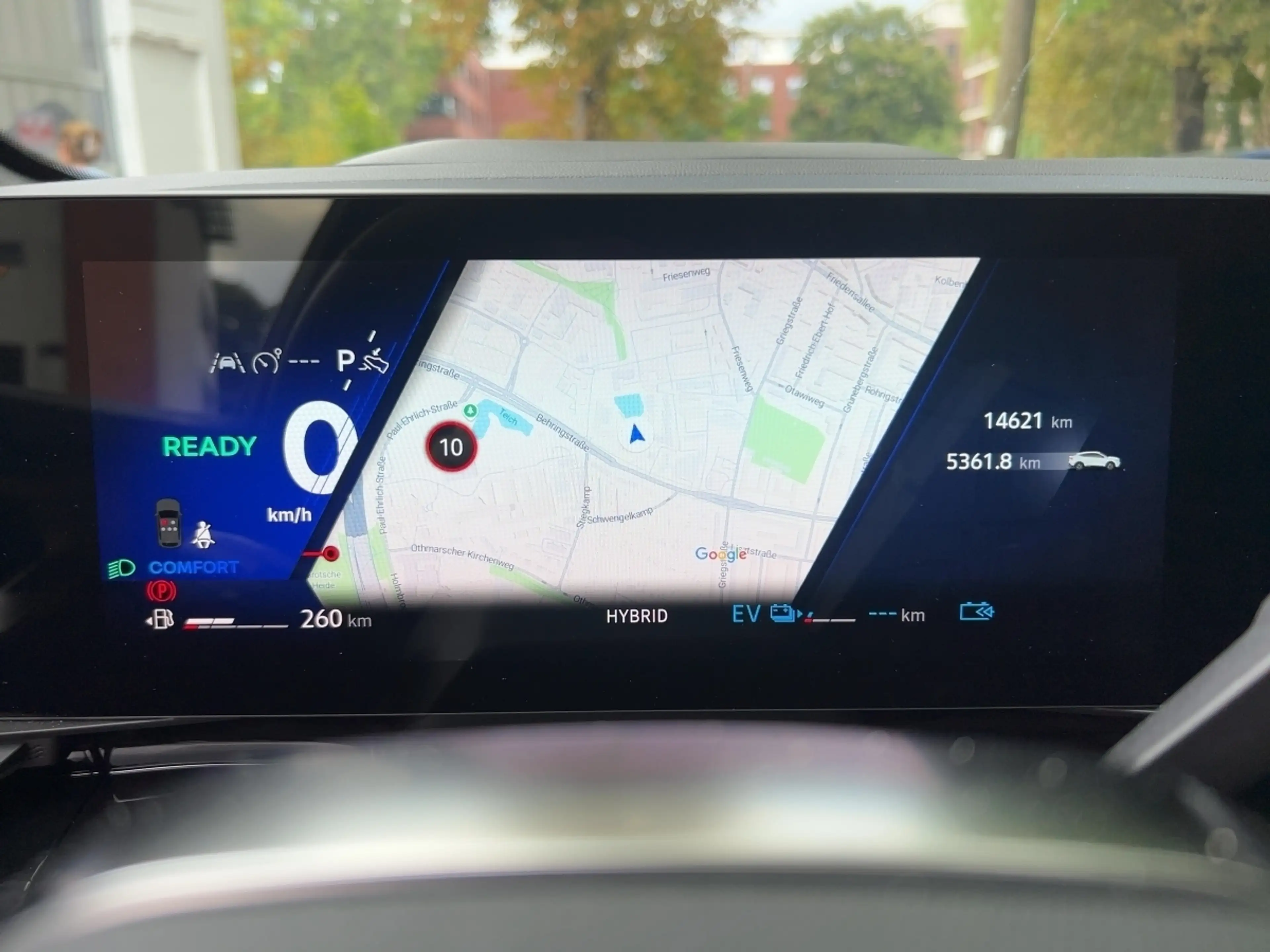 Renault Rafale Atelier Alpine E-Tech Plug-in Hybrid 300 — photo 13
