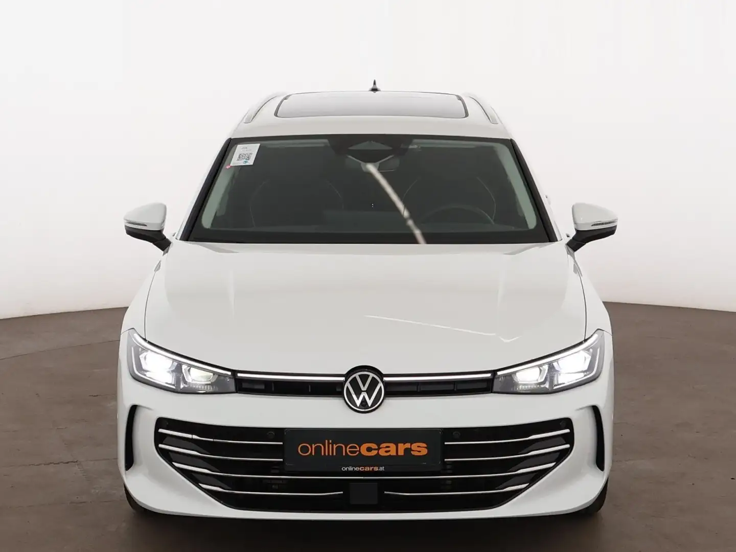 Volkswagen Passat Variant 2.0 TDI Elegance Aut MATRIX SKY Weiß - 2