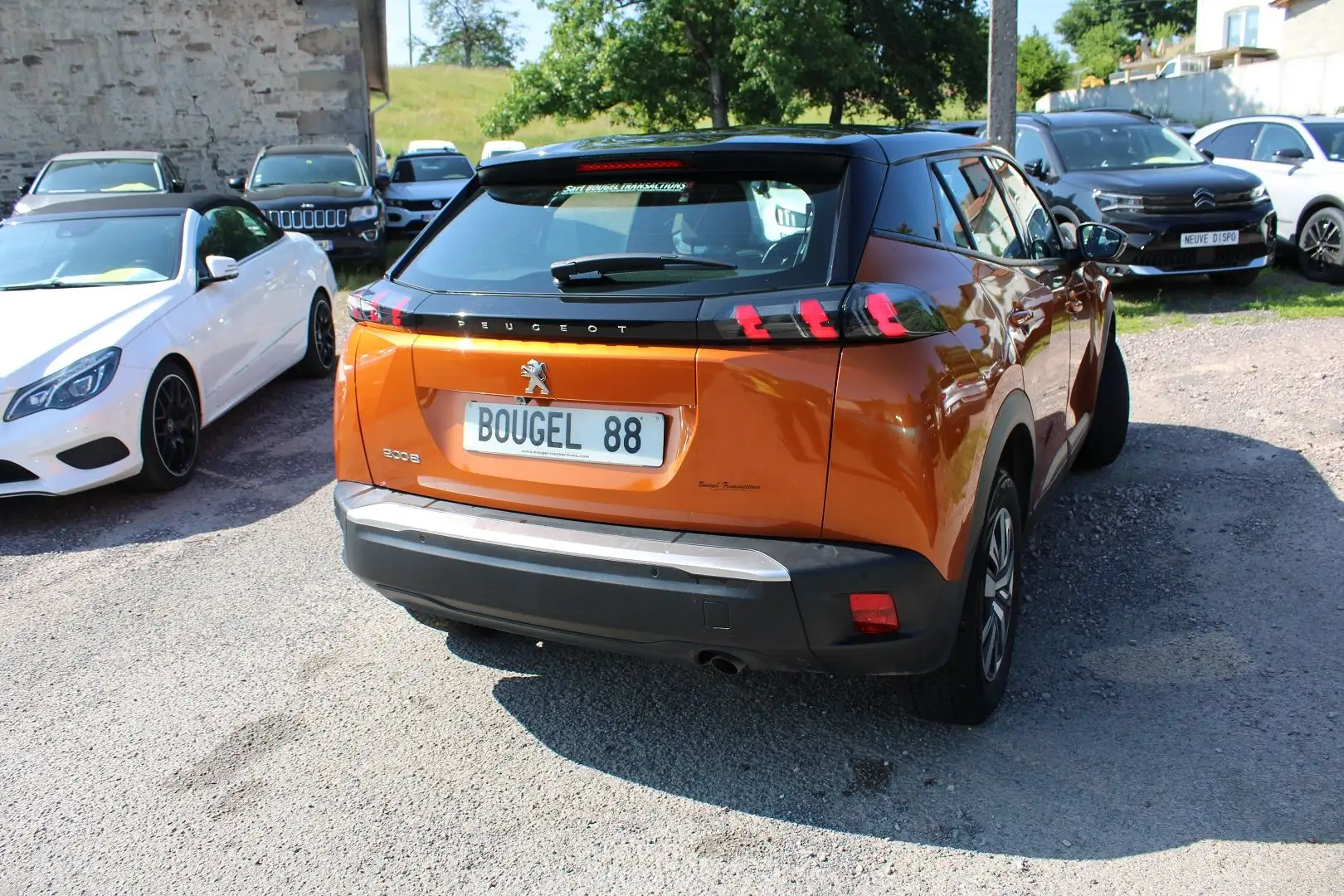 Peugeot 2008 ACTIVE 100 CV ESSENCE GPS REGULATEUR LIMITEUR CAME - 2