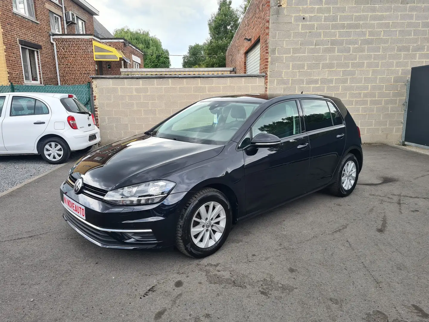 Volkswagen Golf 1.6 TDi IQ.Drive (EU6.2) *NAV CARPLAY PARKTRONIC Noir - 2