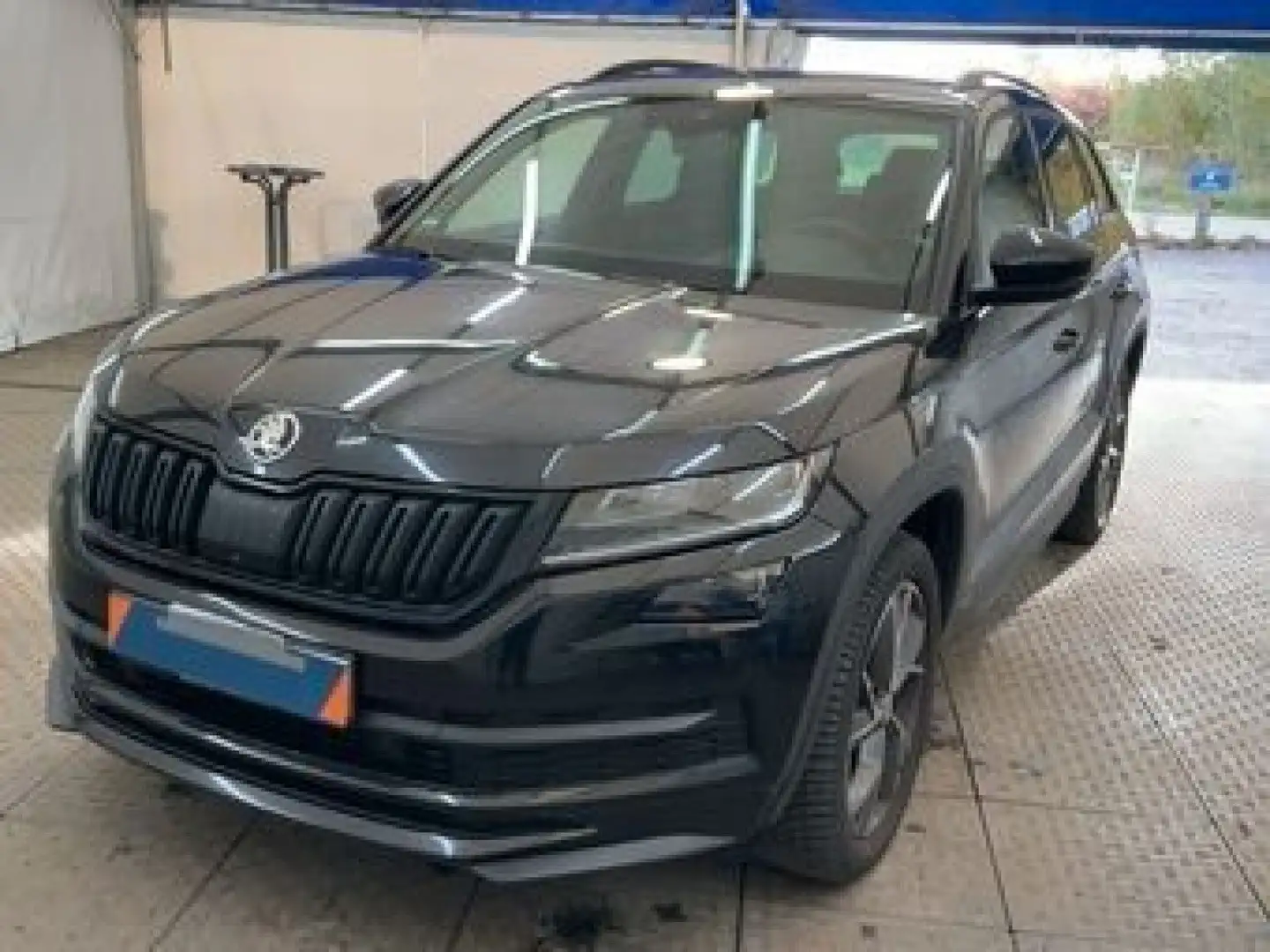 Skoda Kodiaq 2.0 TDI Sportline 4x4 DSG*PANO*360*ACC Schwarz - 1