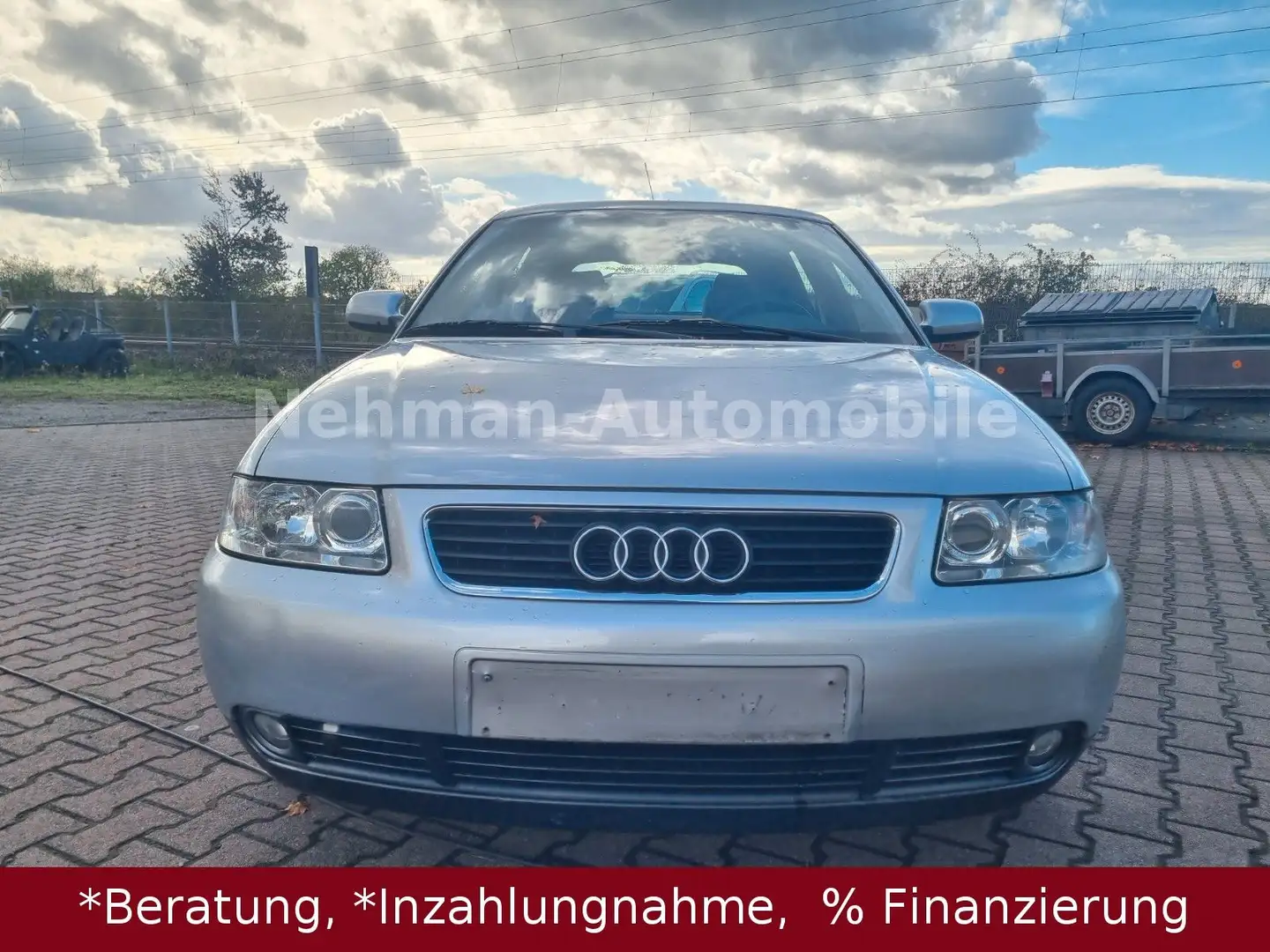 Audi A3 1.6 Ambiente Silber - 2