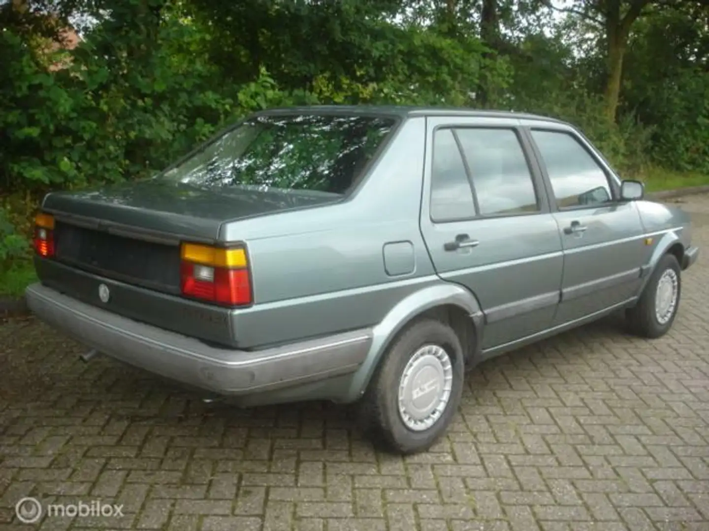 Volkswagen Jetta 1.6 D GL 5-bak stuurbekrachtiging 204817 KM Grün - 2