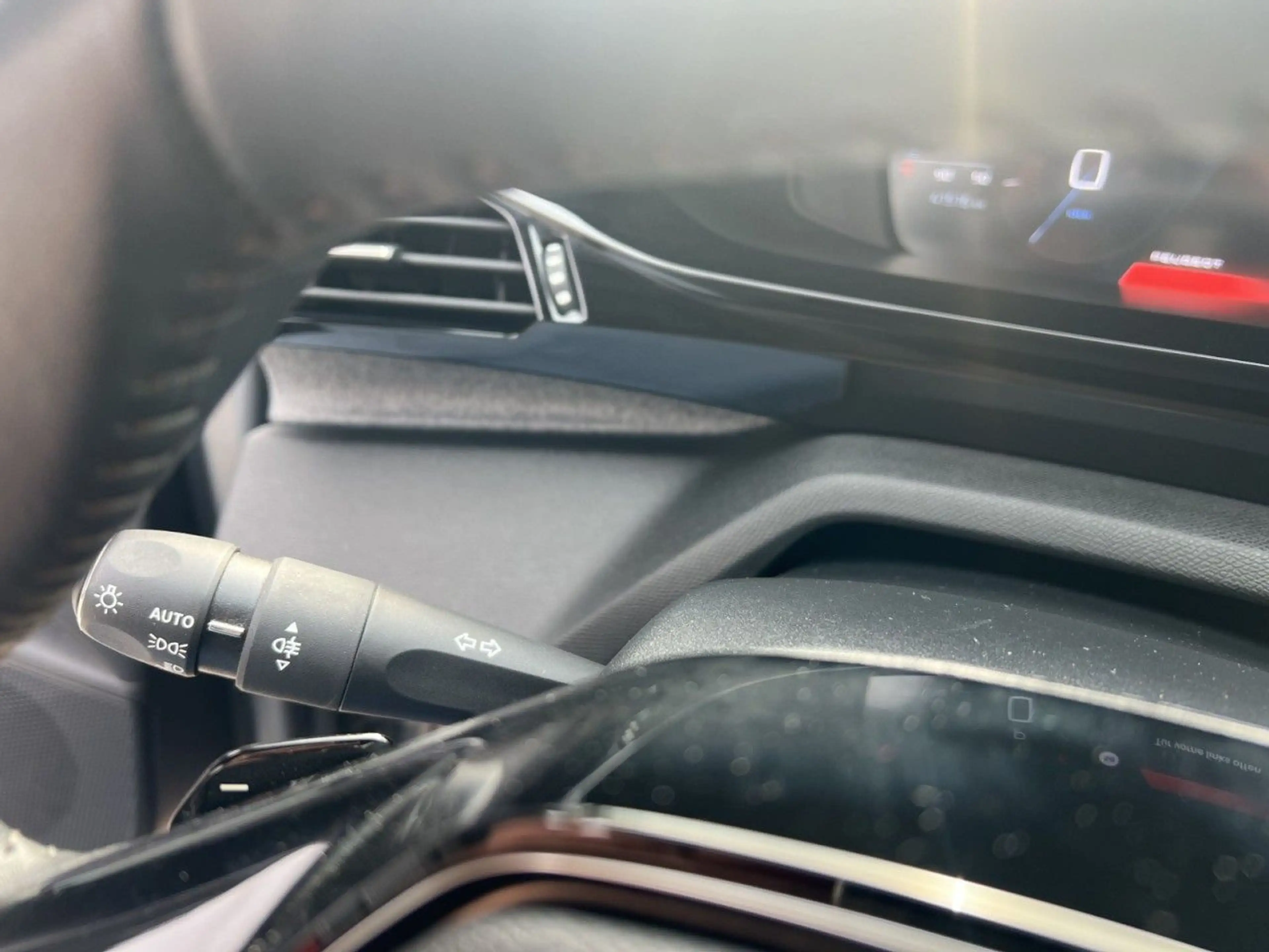 Peugeot 308 SW Allure Pack*DAB*Navi*Apple CarPlay*RFK* — photo 14