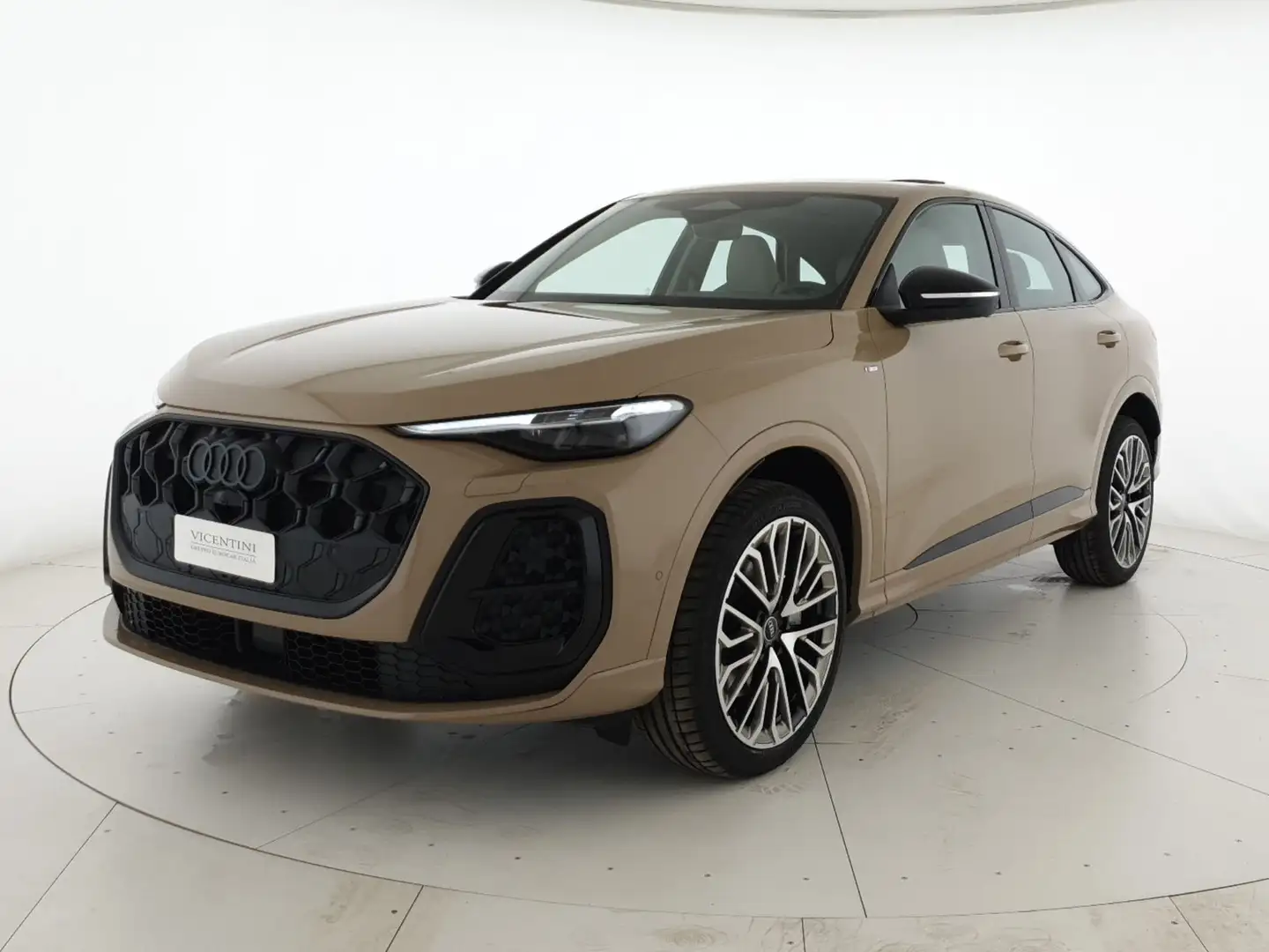 Audi Q5 Sportback 2.0TDI 204CV quattro Str S line Edition Oro - 1