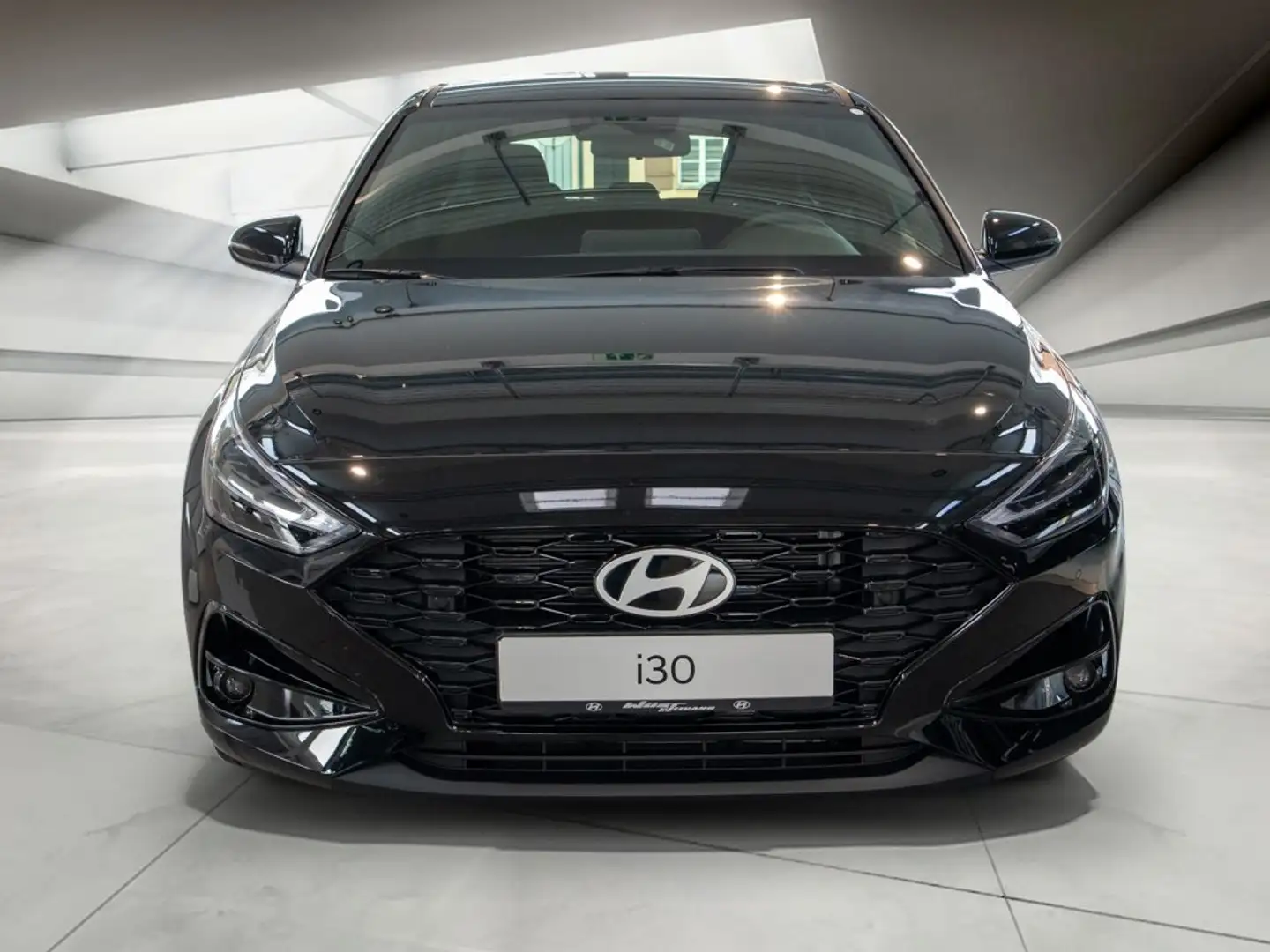 Hyundai i30 FL 1.0 T-GDI 6-MT  Advantage Negro - 2