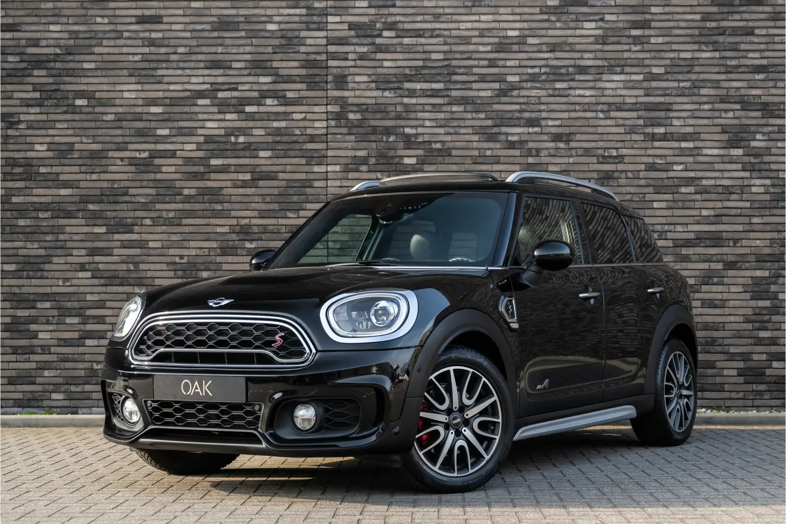 MINI John Cooper Works Countryman 2.0 S ALL4 | JCW-Trim | Navigatie | Panorama | Lou Negro - 2