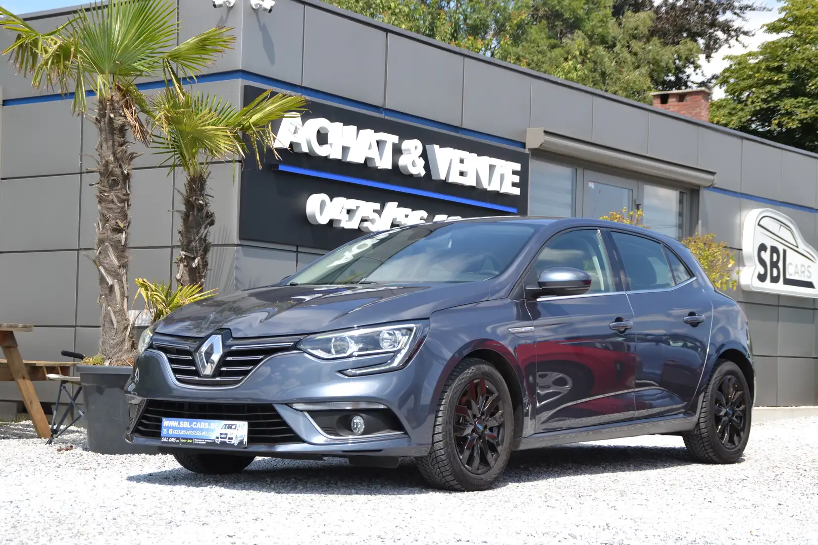 Renault Megane 🔥🤩NEW ARRIVAL🤩🔥132CH Energy Intens Grijs - 1