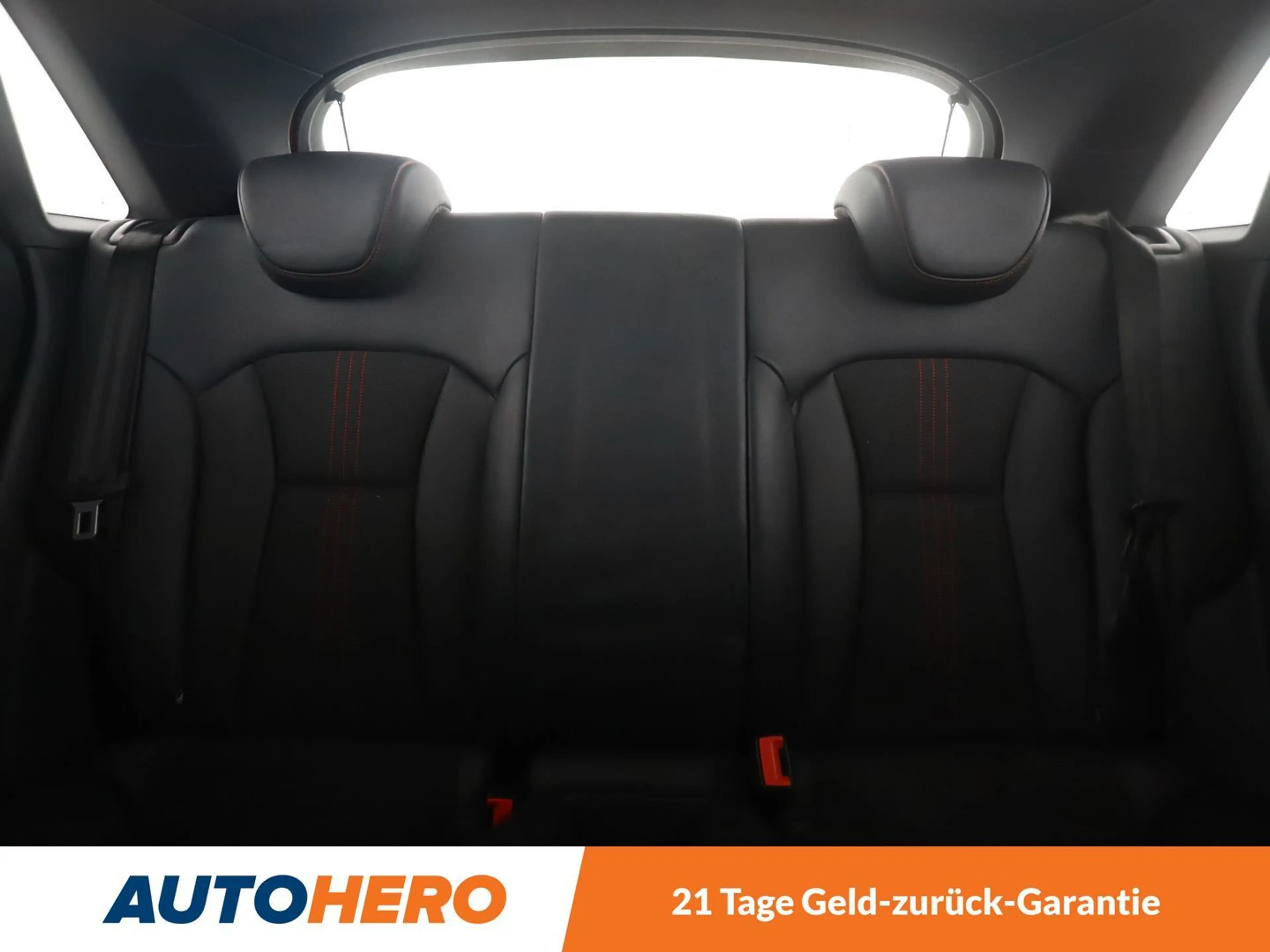 Audi S1 2.0 TFSI quattro *XENON*TEMPO*NAVI*PDC*SHZ*BT* — photo 15