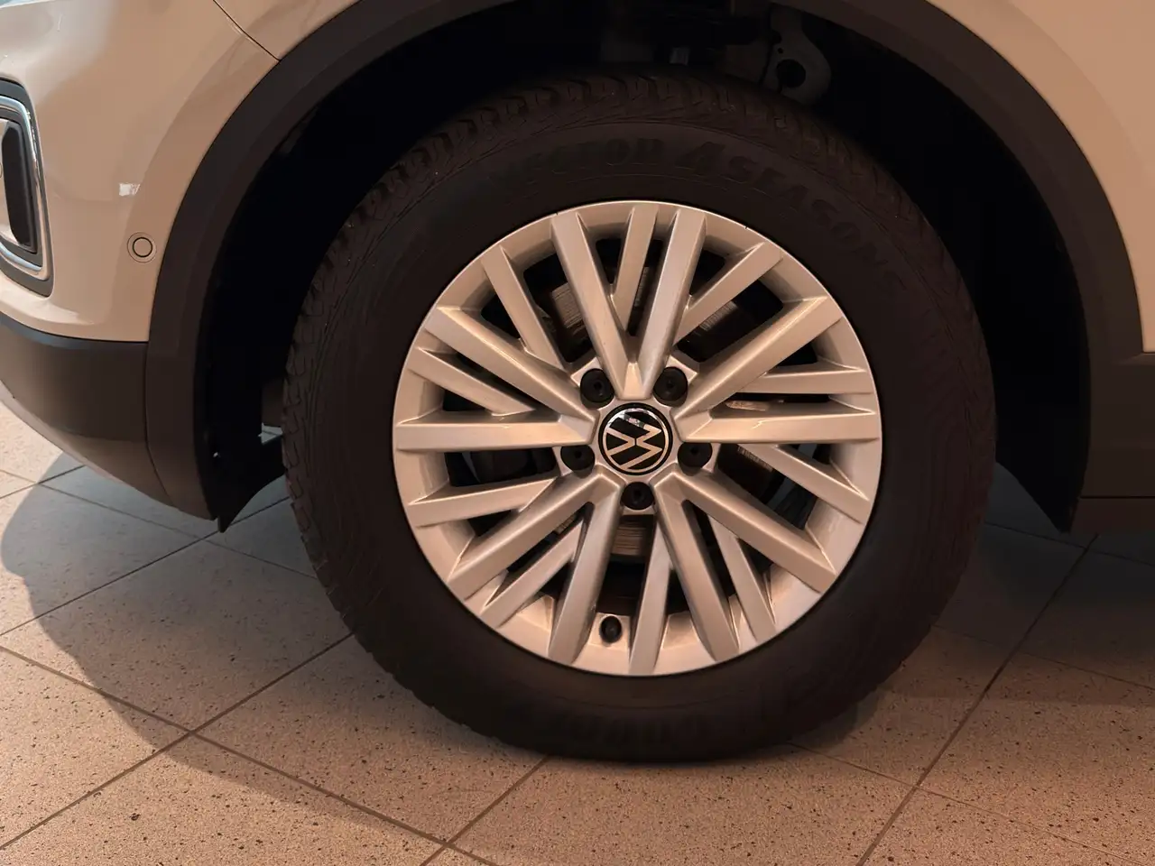Volkswagen T-Roc 1.0 TSI Life LED, PDC, SHZ, миниатюра 4