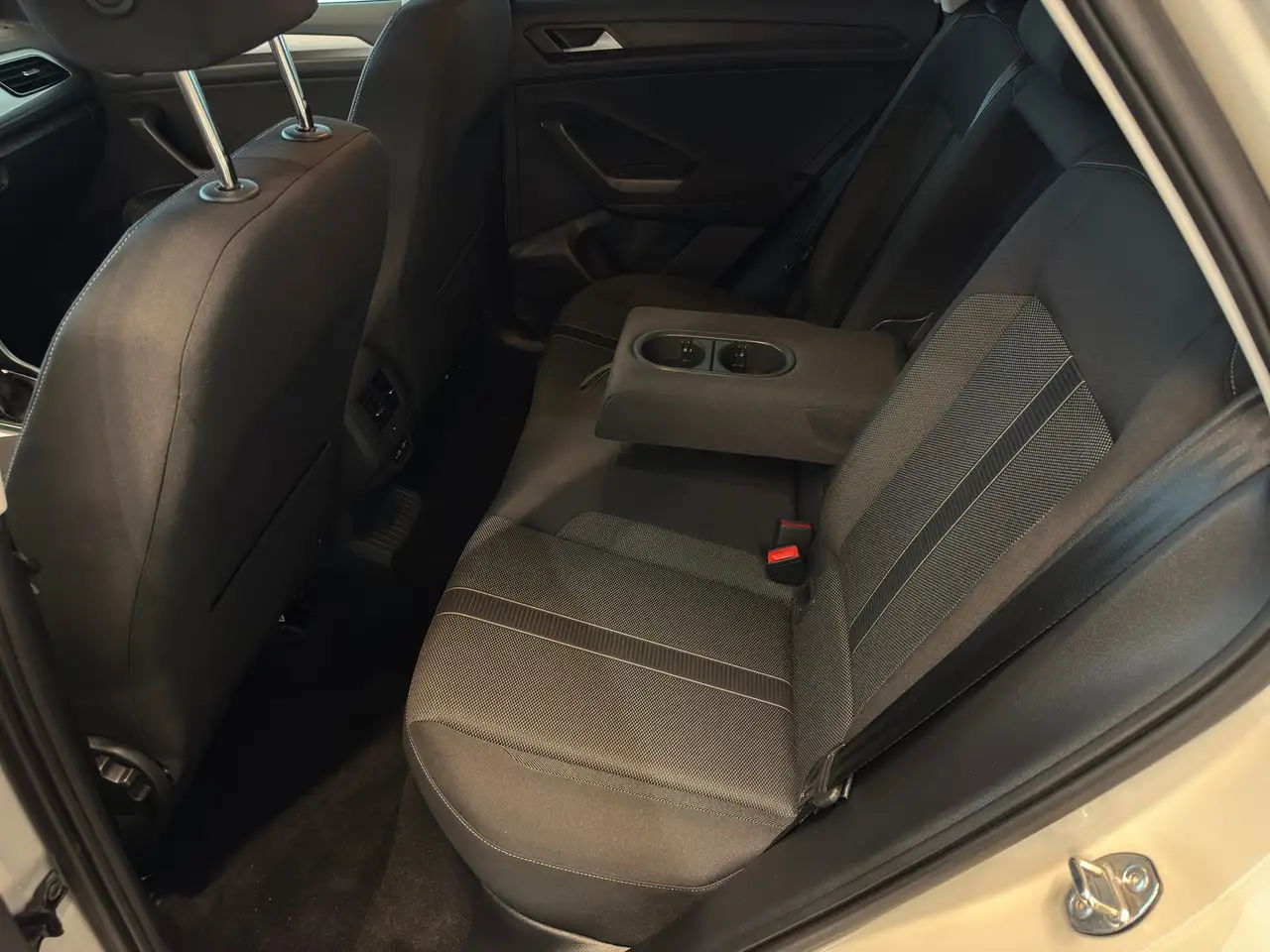 Volkswagen T-Roc 1.0 TSI Life LED, PDC, SHZ, миниатюра 18