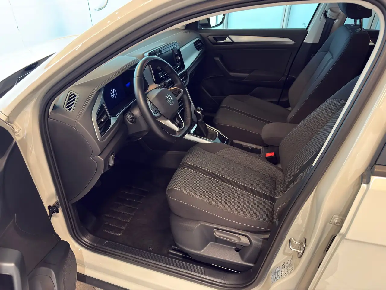 Volkswagen T-Roc 1.0 TSI Life LED, PDC, SHZ, миниатюра 15