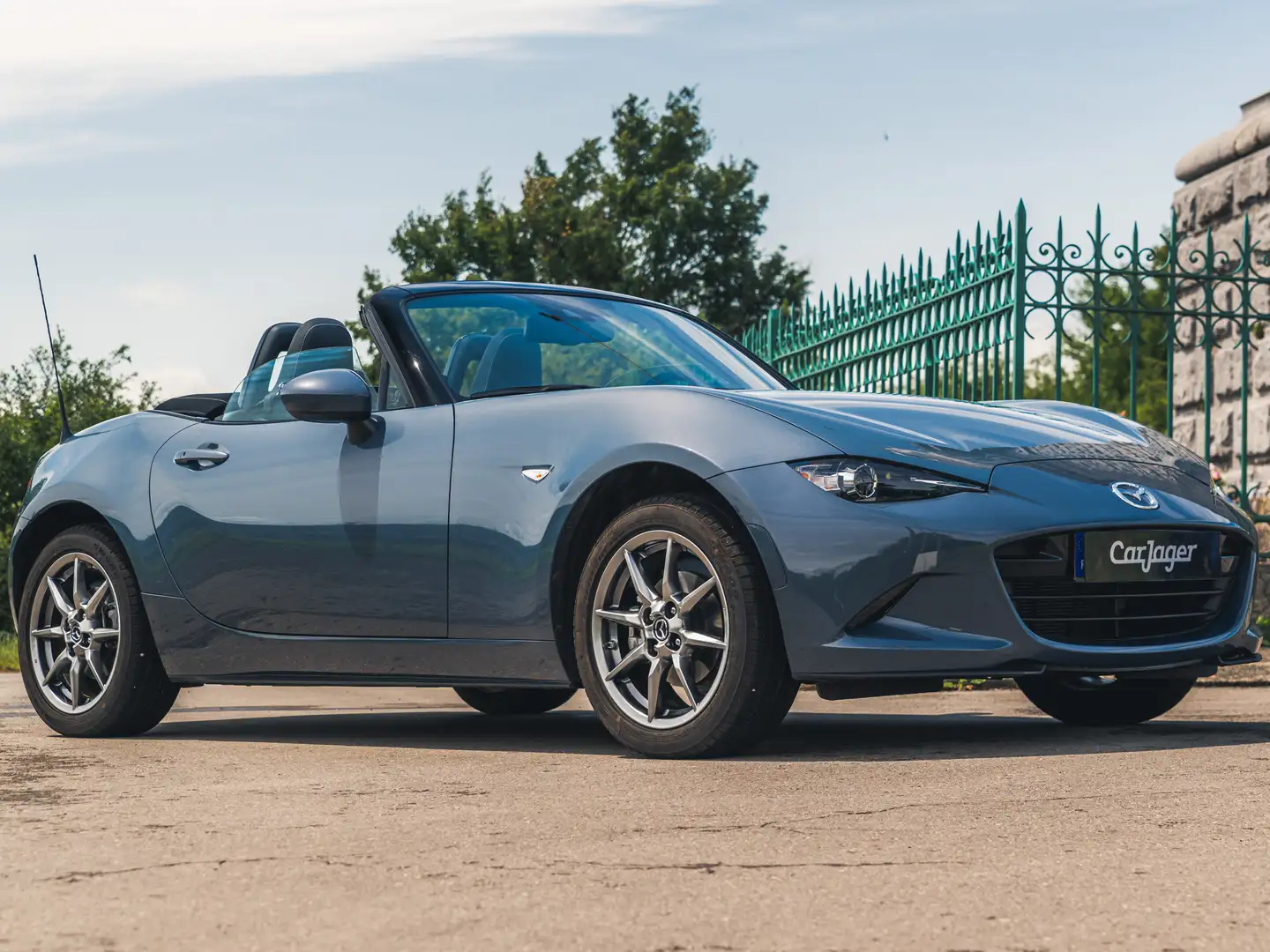 Mazda MX-5 MX-5 RF 1.5L SKYACTIV-G 132 ch Selection Gris - 1
