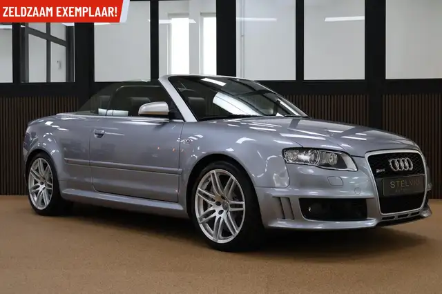 Audi RS4 4.2 V8 RS 4 quattro