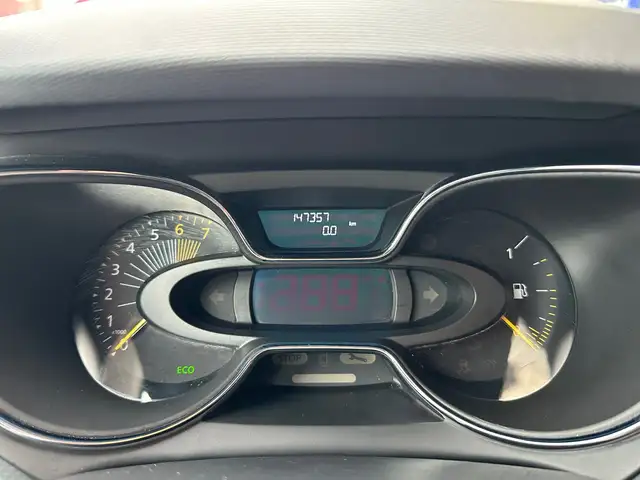 Renault Captur view 12