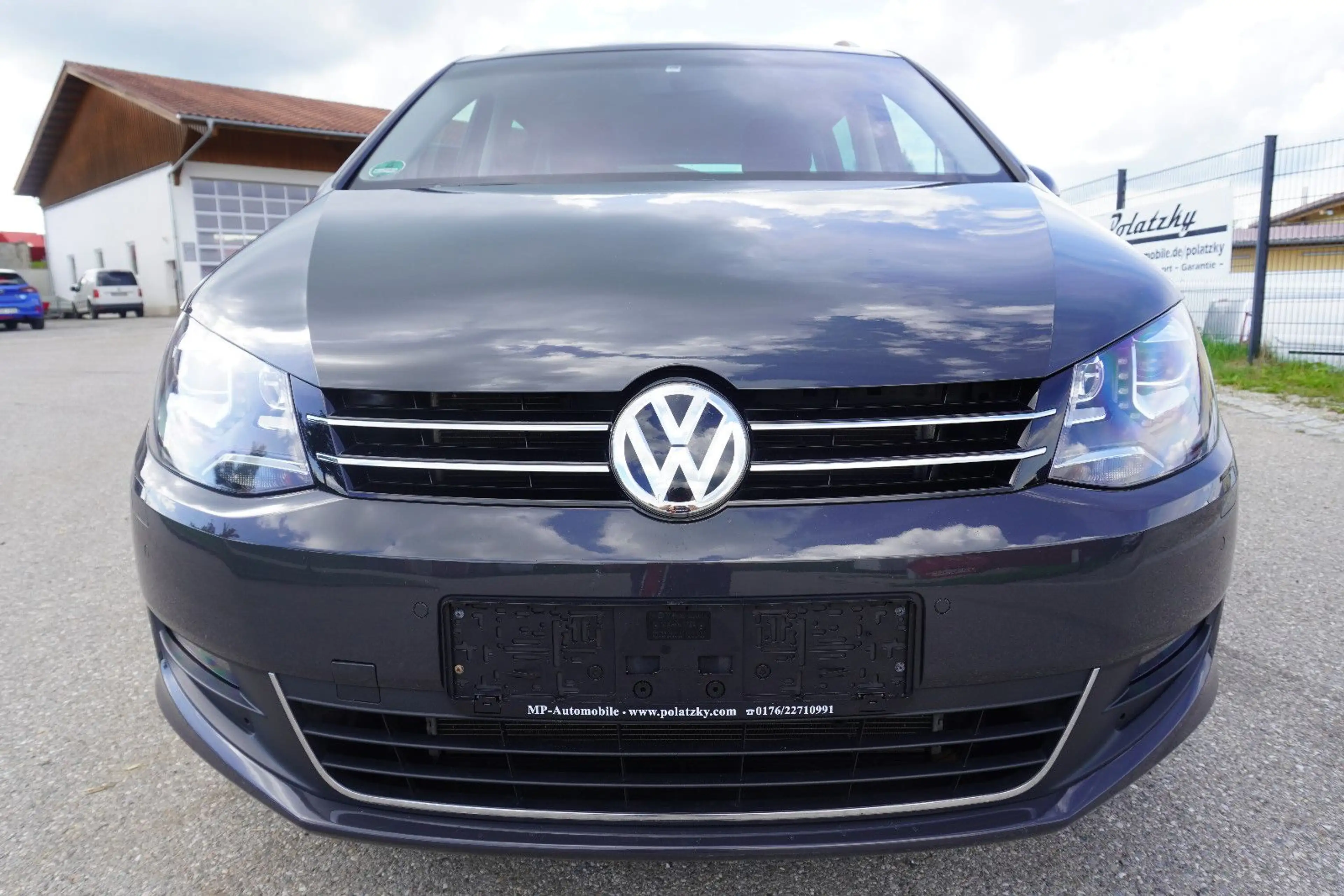 Volkswagen Sharan Sound AHK el.Schiebetüren AppLink 1.Hand — photo 2
