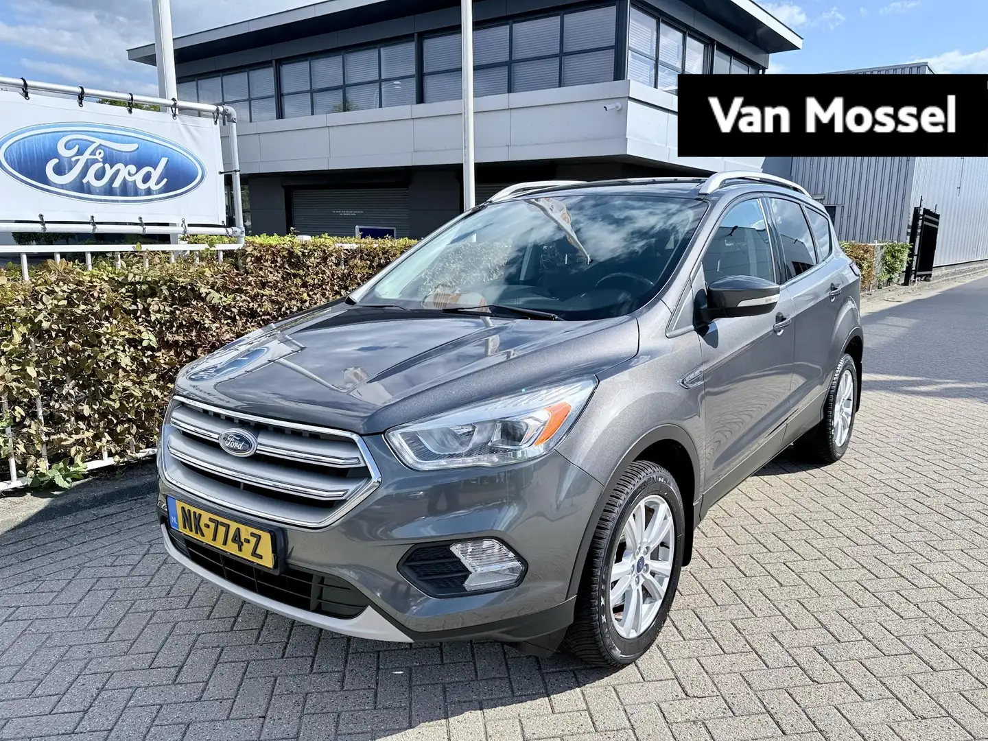 Ford Kuga 1.5 EcoBoost Trend Ultimate Navigatie | Climate Co Grijs - 1