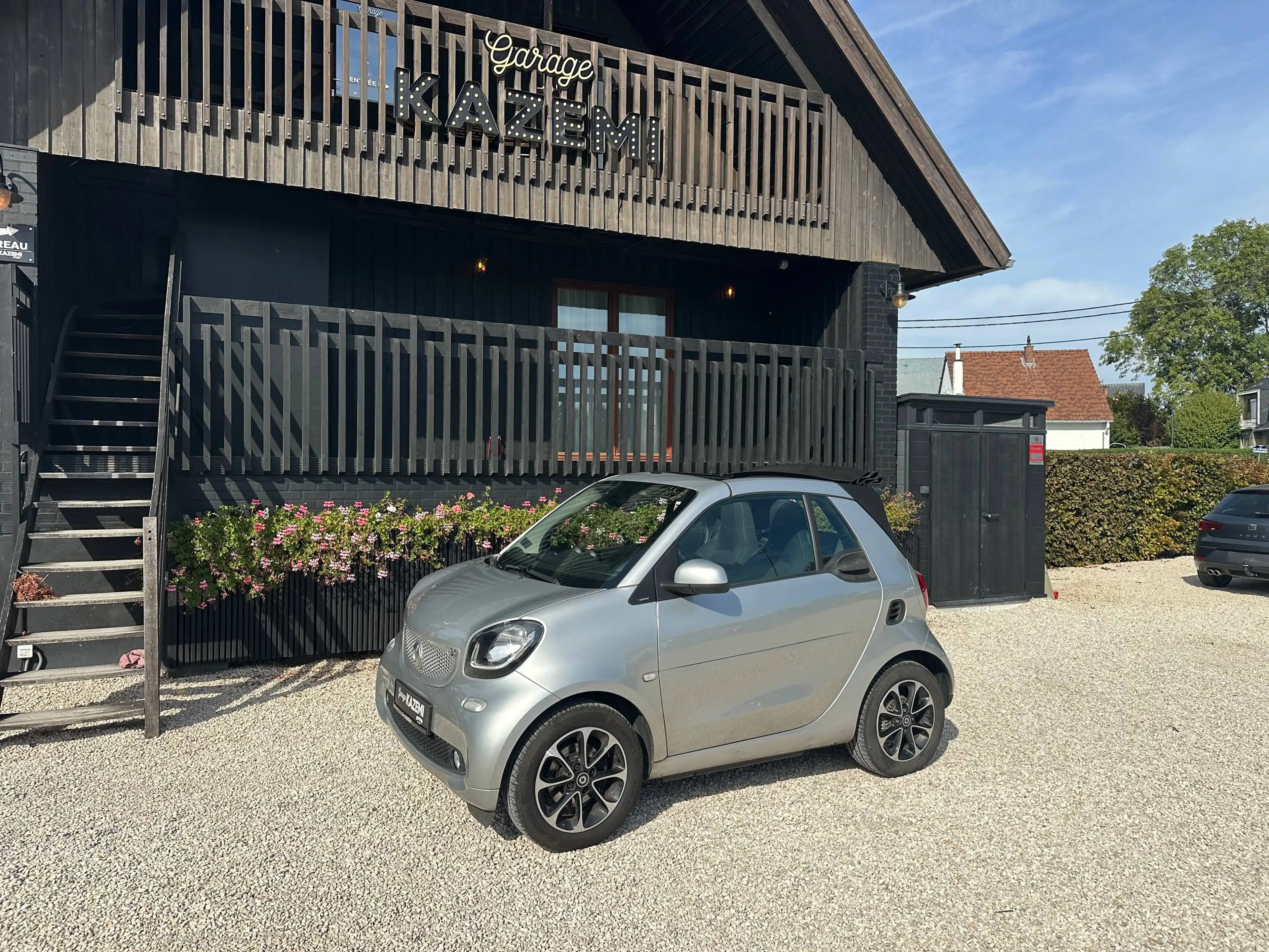 smart forTwo Fortwo Cabrio 0.9 * 88.273 KM !! * — photo 2