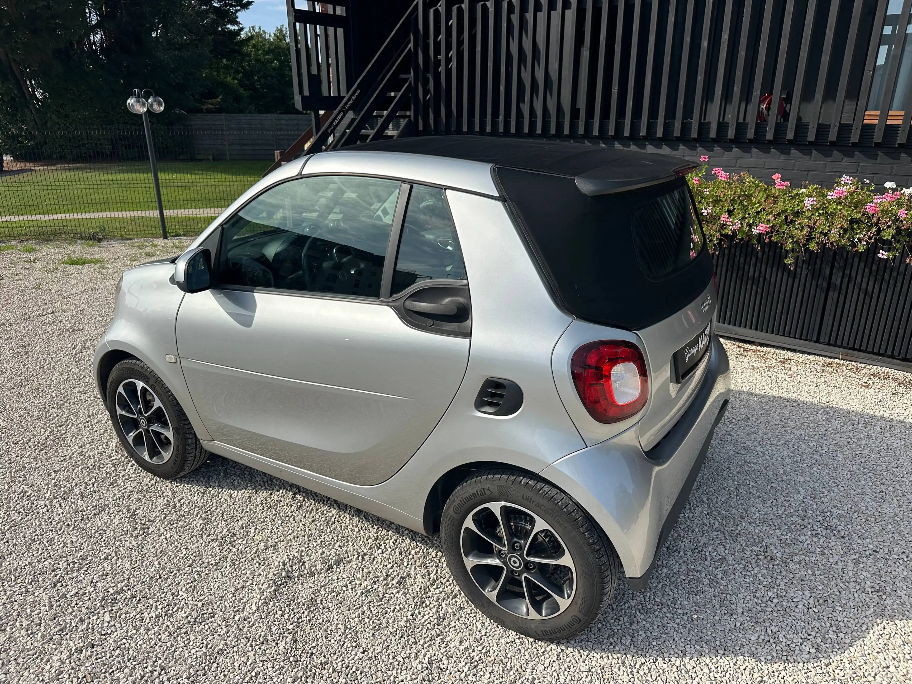 smart forTwo Fortwo Cabrio 0.9 * 88.273 KM !! * — photo 4
