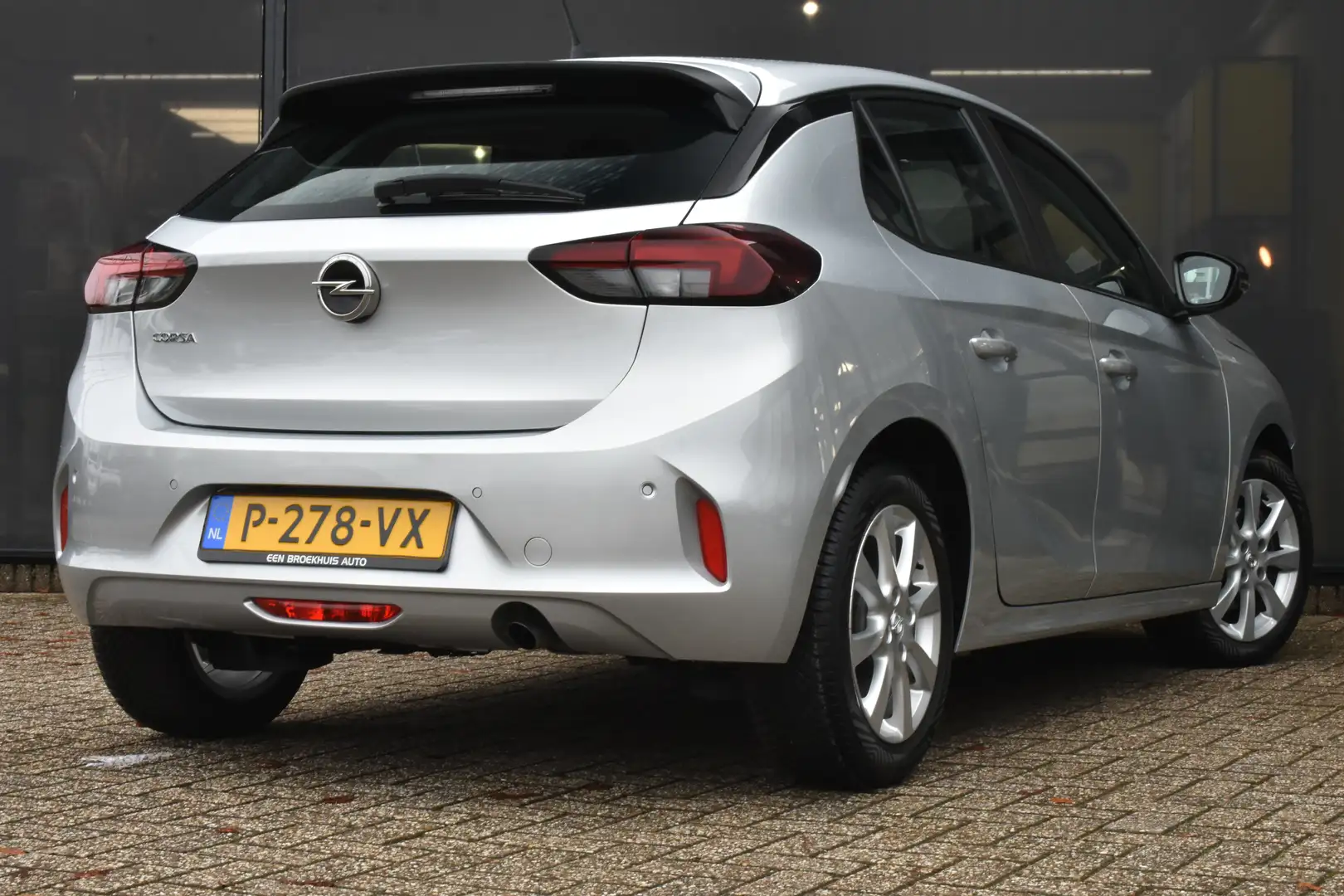 Opel Corsa 1.2 Turbo Edition 100pk | Navigatie by App | Cruis Gris - 2