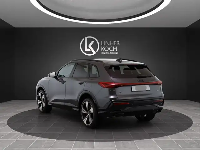 Audi Q5 e-hybrid quattro 270kW ''PANO+INTERIEUR S+uvm'' Ansicht 3