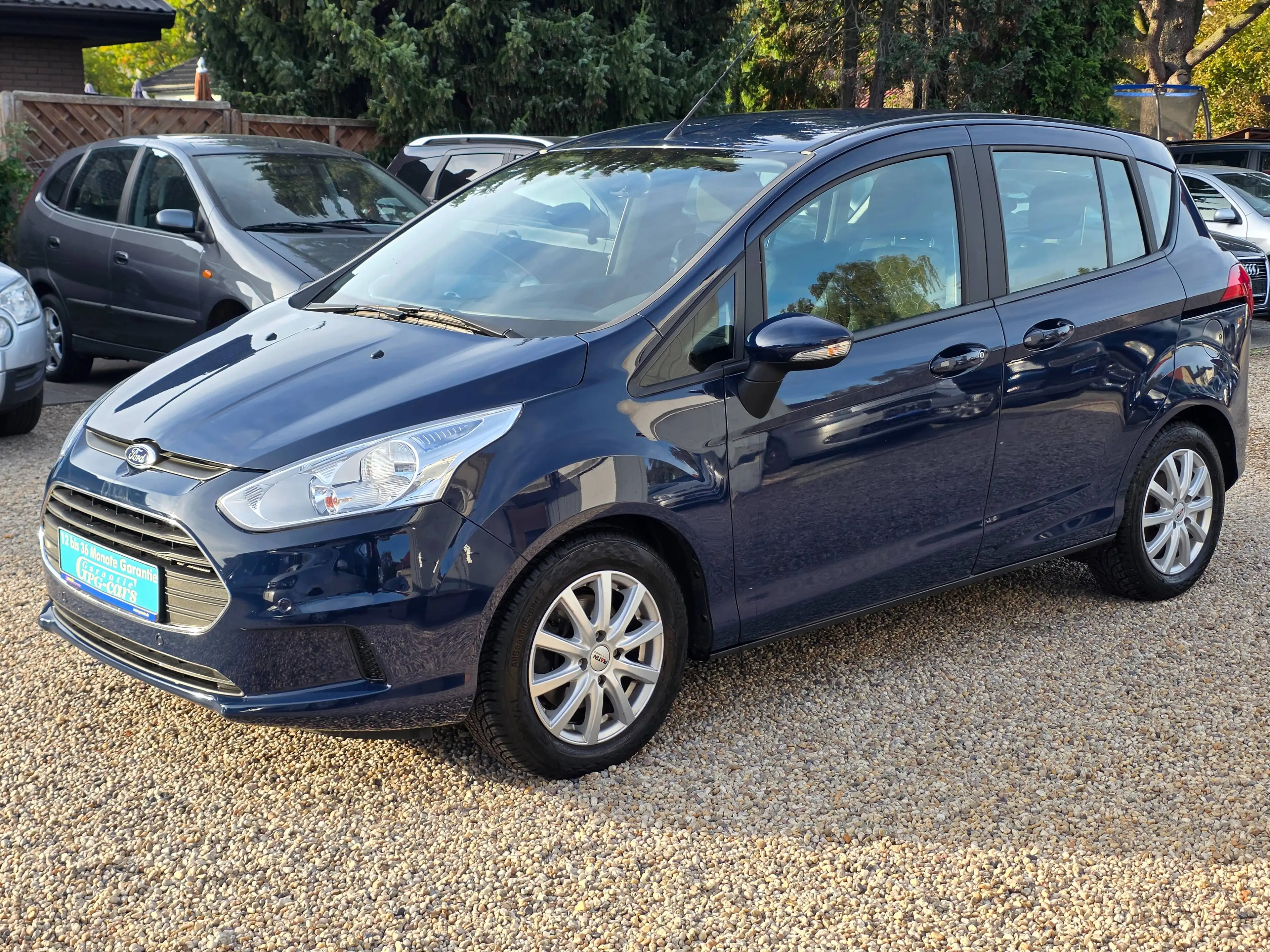 Ford B-Max B-MAX 1.6 Autom.*PDC*Sitzh.*Bluetooth*AllwetterReifen Neuwertig*