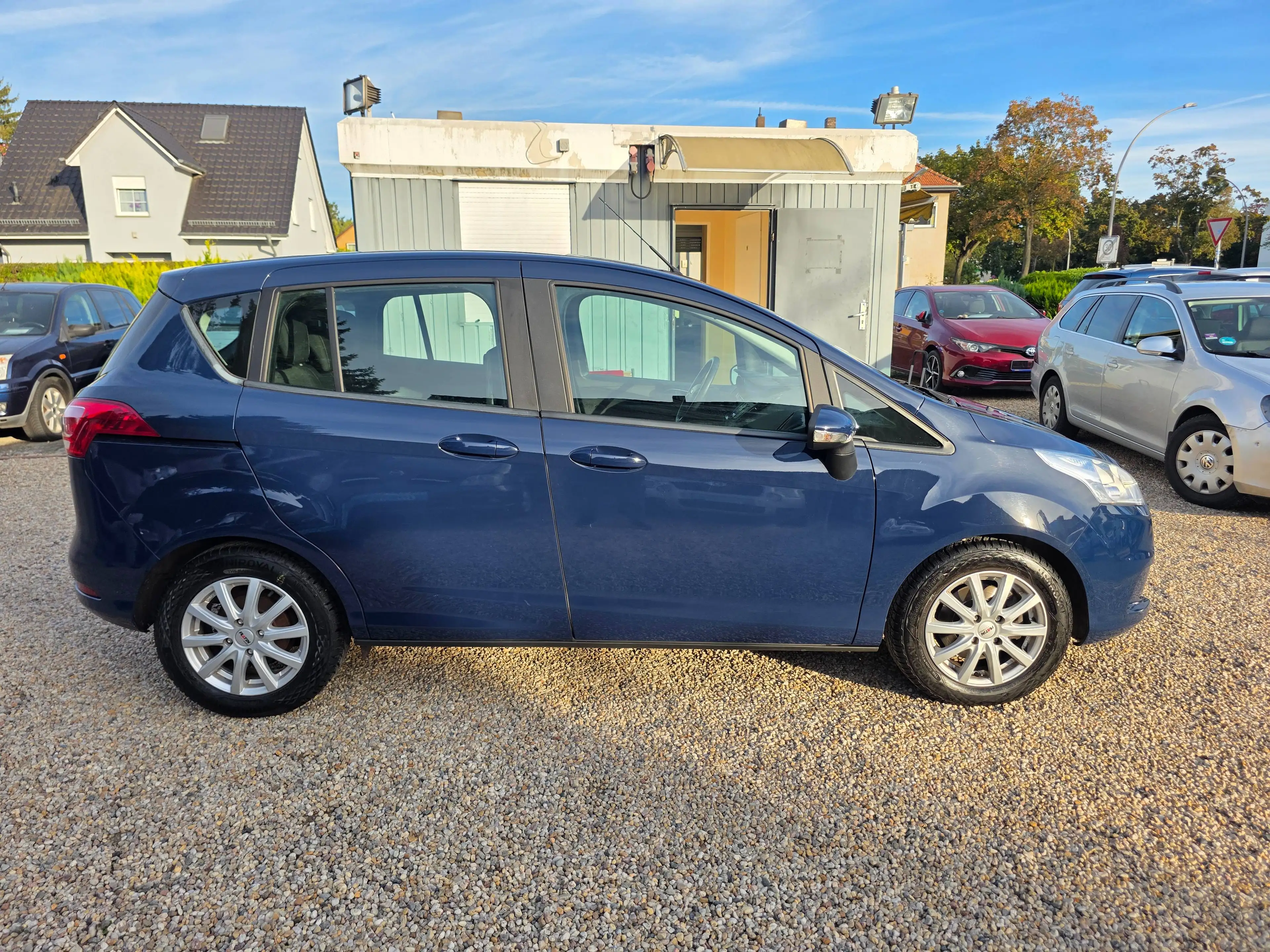 Ford B-Max B-MAX 1.6 Autom.*PDC*Sitzh.*Bluetooth*AllwetterReifen Neuwertig* — photo 6