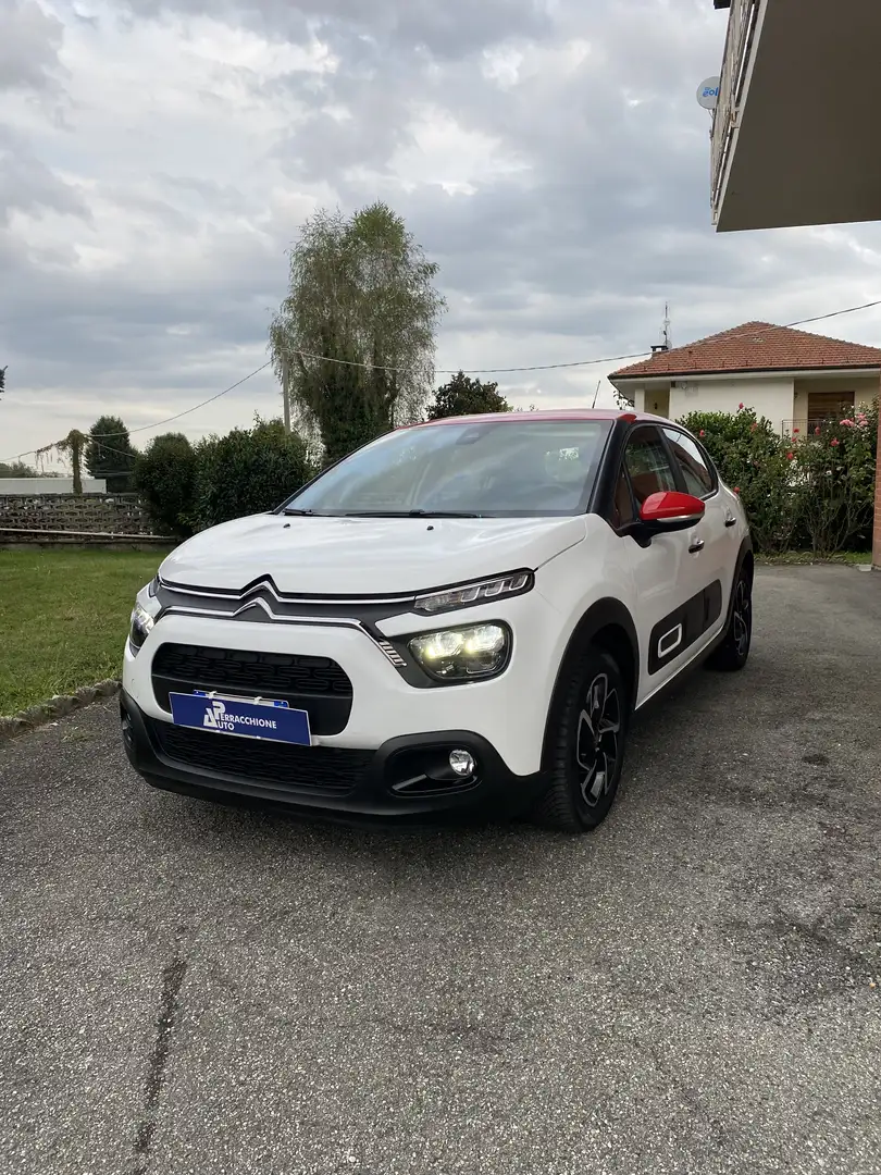 Citroen C3 C3 III 2017 1.2 puretech Shine s Bianco - 2