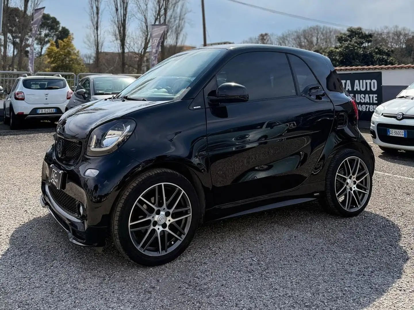 smart forTwo Fortwo 0.9 t Brabus Xclusive 109cv *PROMO* Zwart - 1