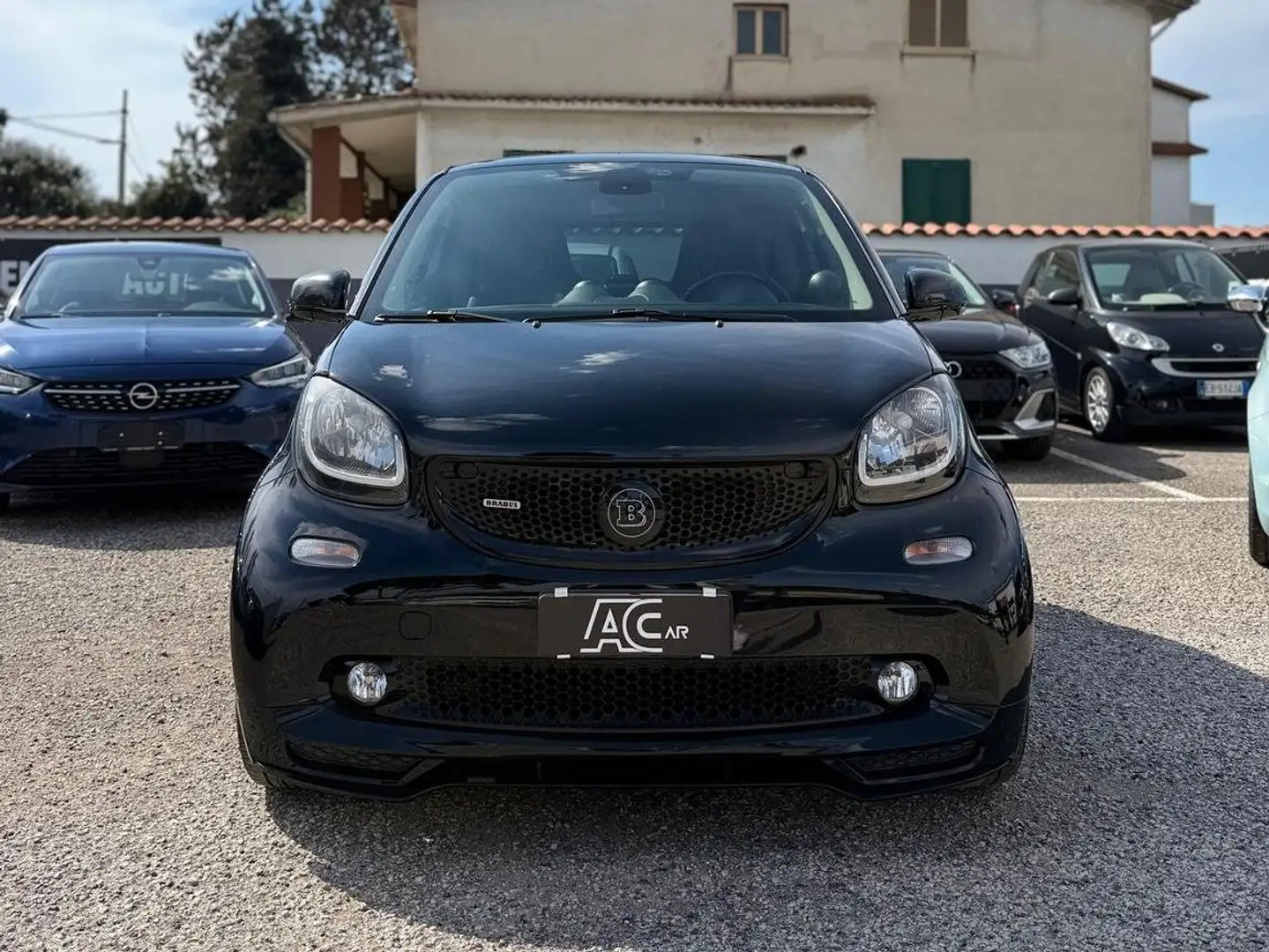 smart forTwo Fortwo 0.9 t Brabus Xclusive 109cv *PROMO* Zwart - 2